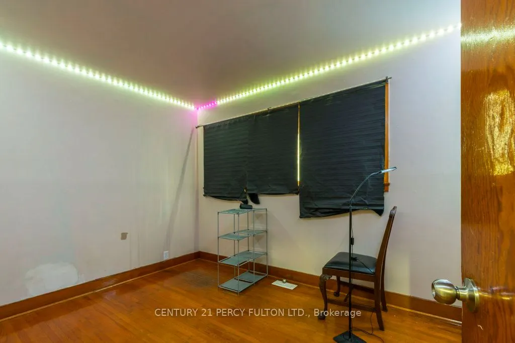 71 Prince Of Wales Drive, #Main