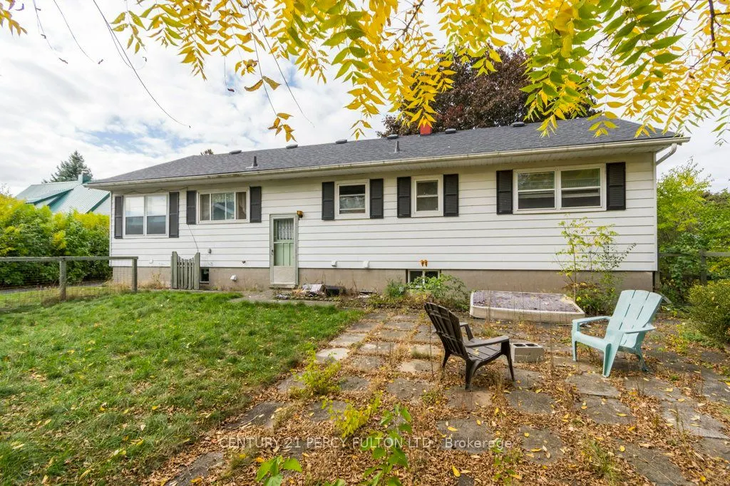 71 Prince Of Wales Drive, #Main