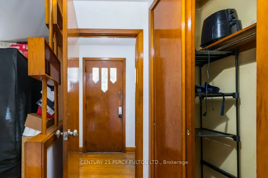 71 Prince Of Wales Drive, #Main