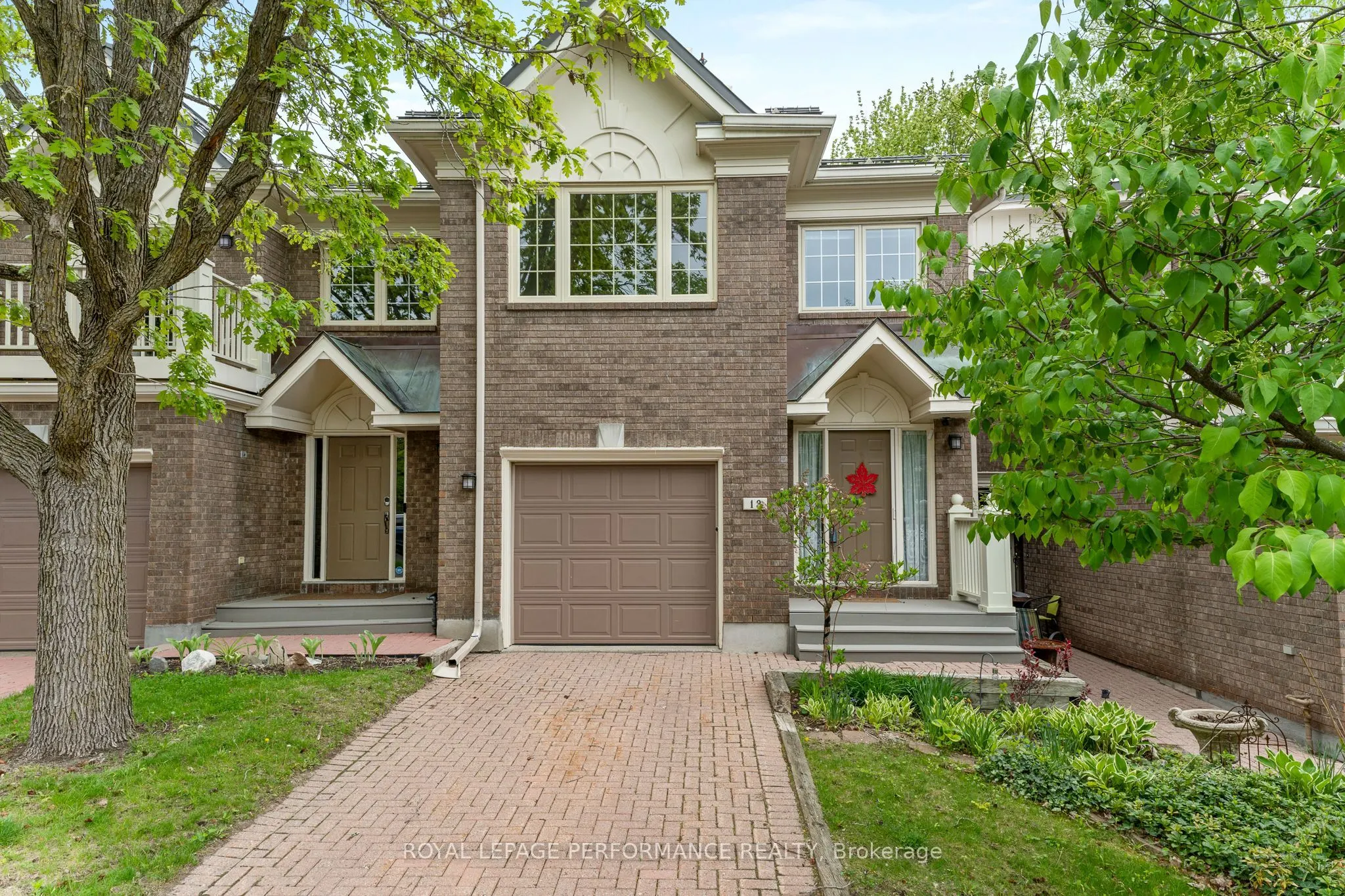 13 Waterford Way, #52