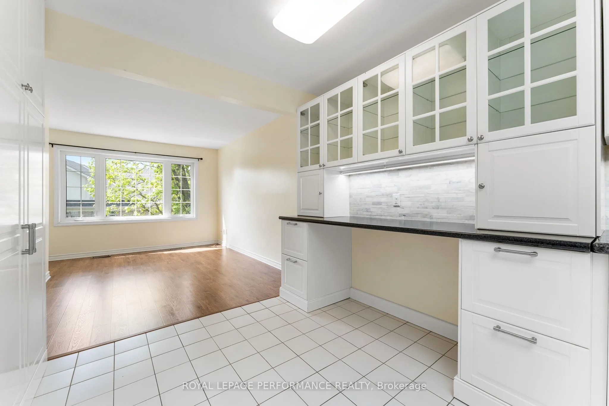 13 Waterford Way, #52