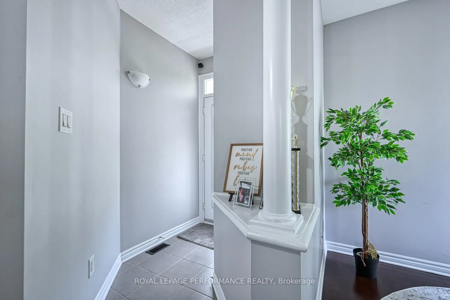 76 Stonehaven Drive, #1