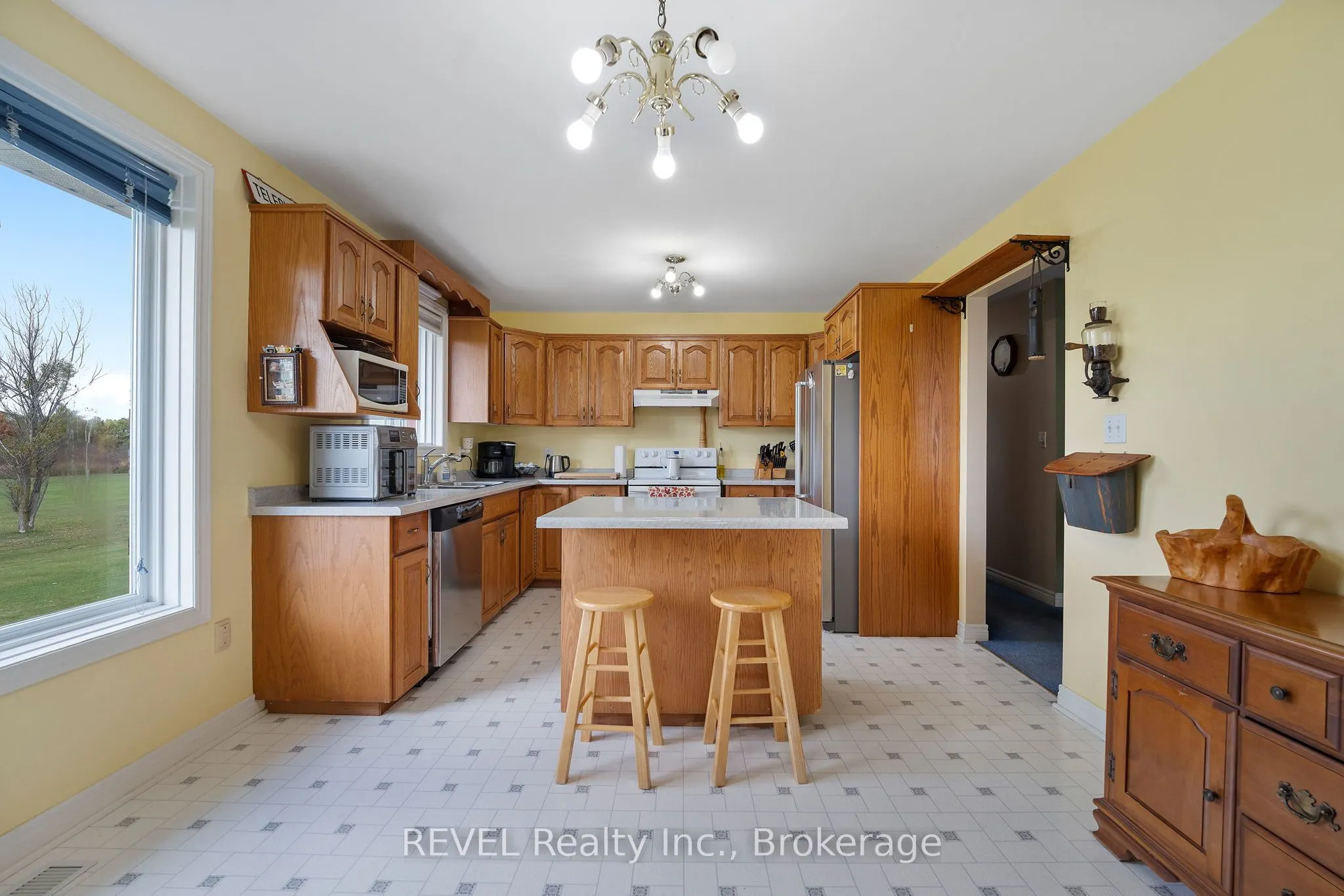 3594 Netherby Road