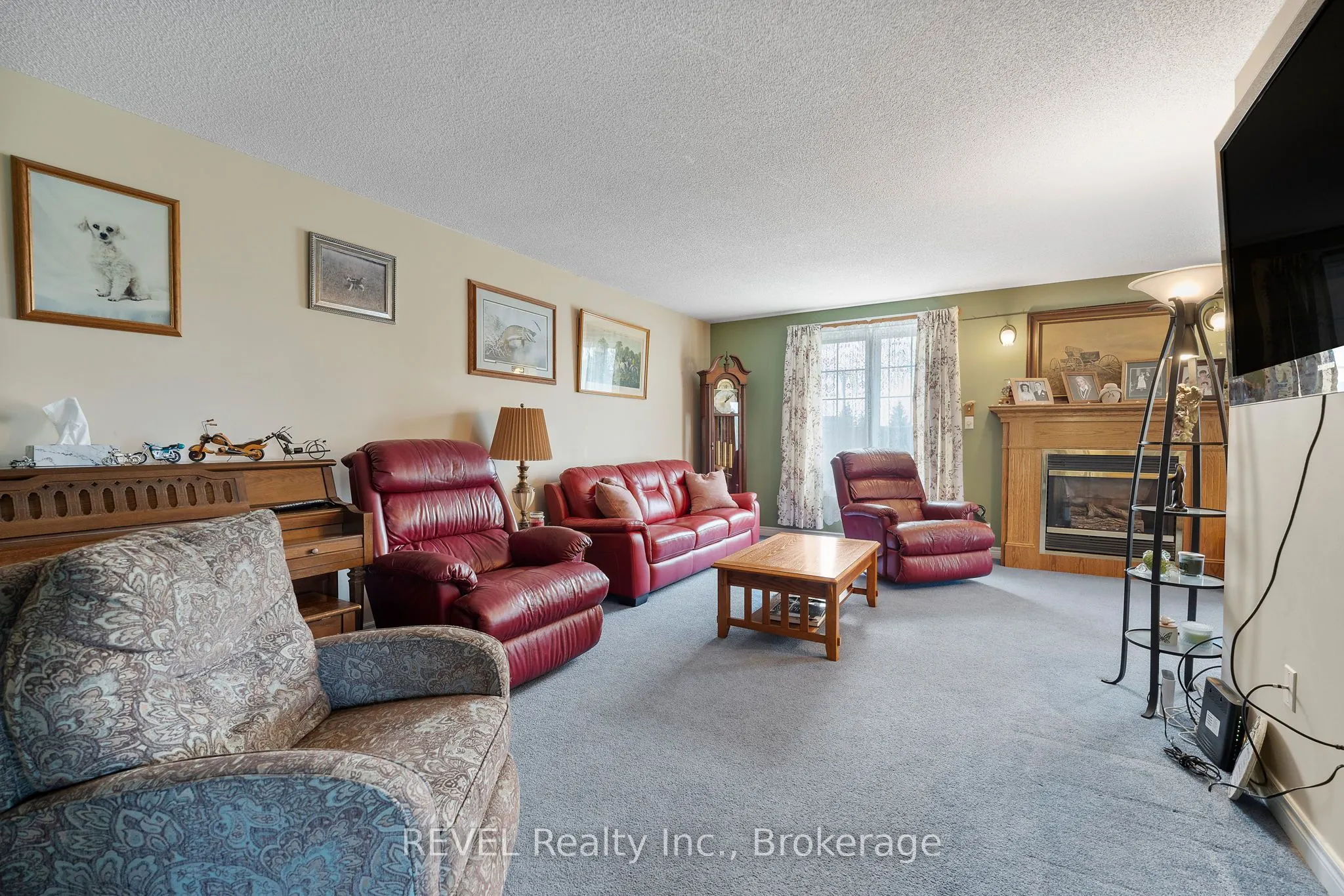 3594 Netherby Road