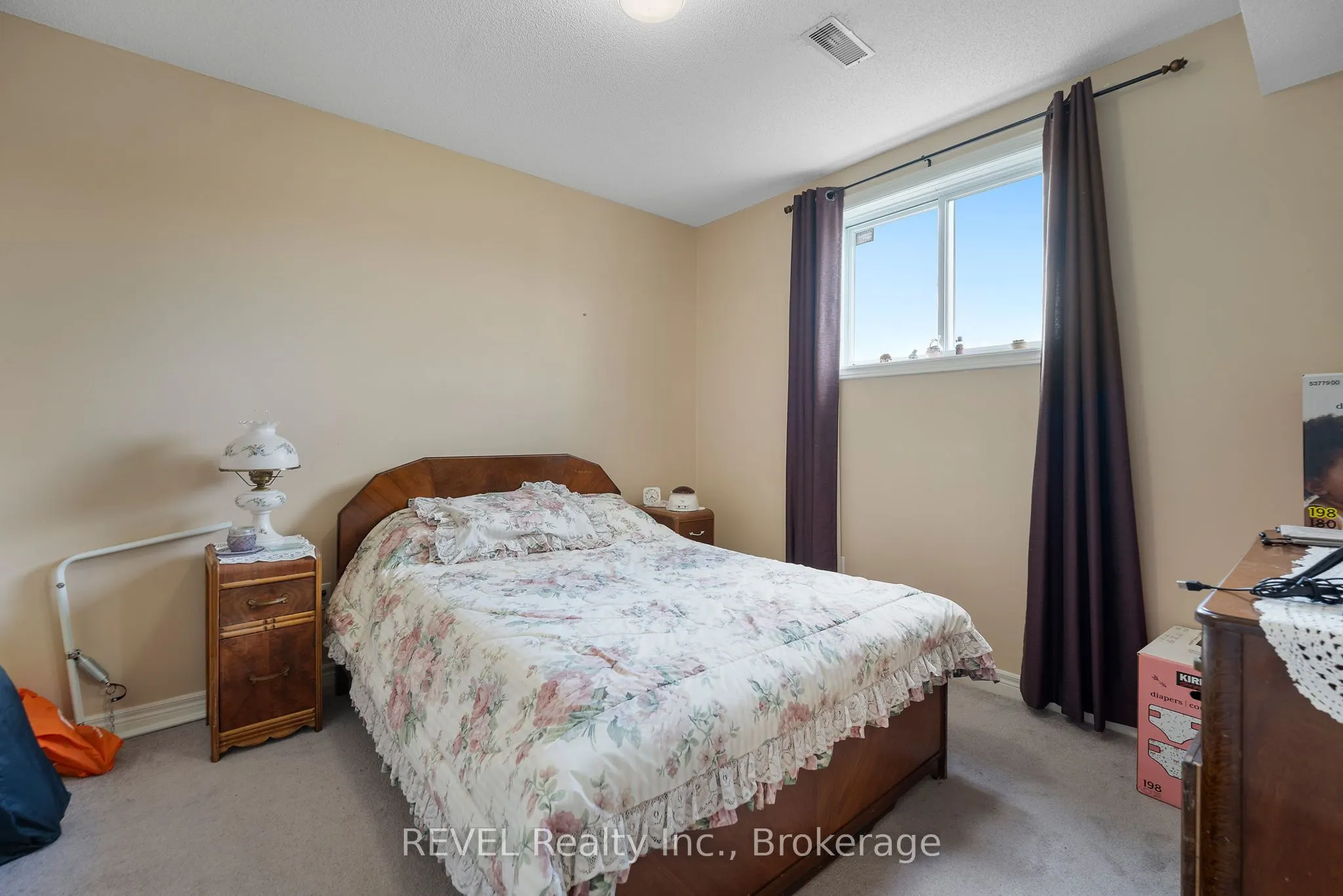 3594 Netherby Road