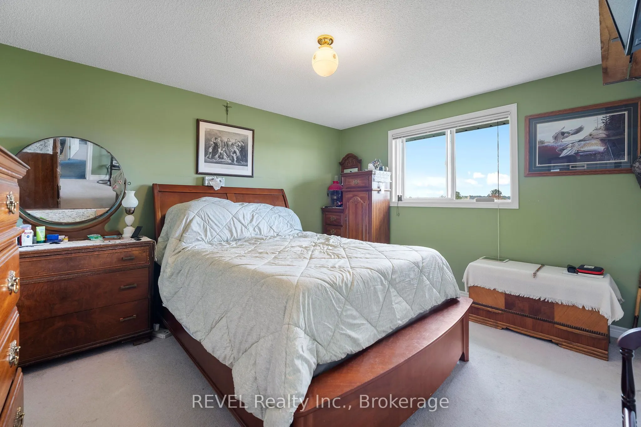 3594 Netherby Road