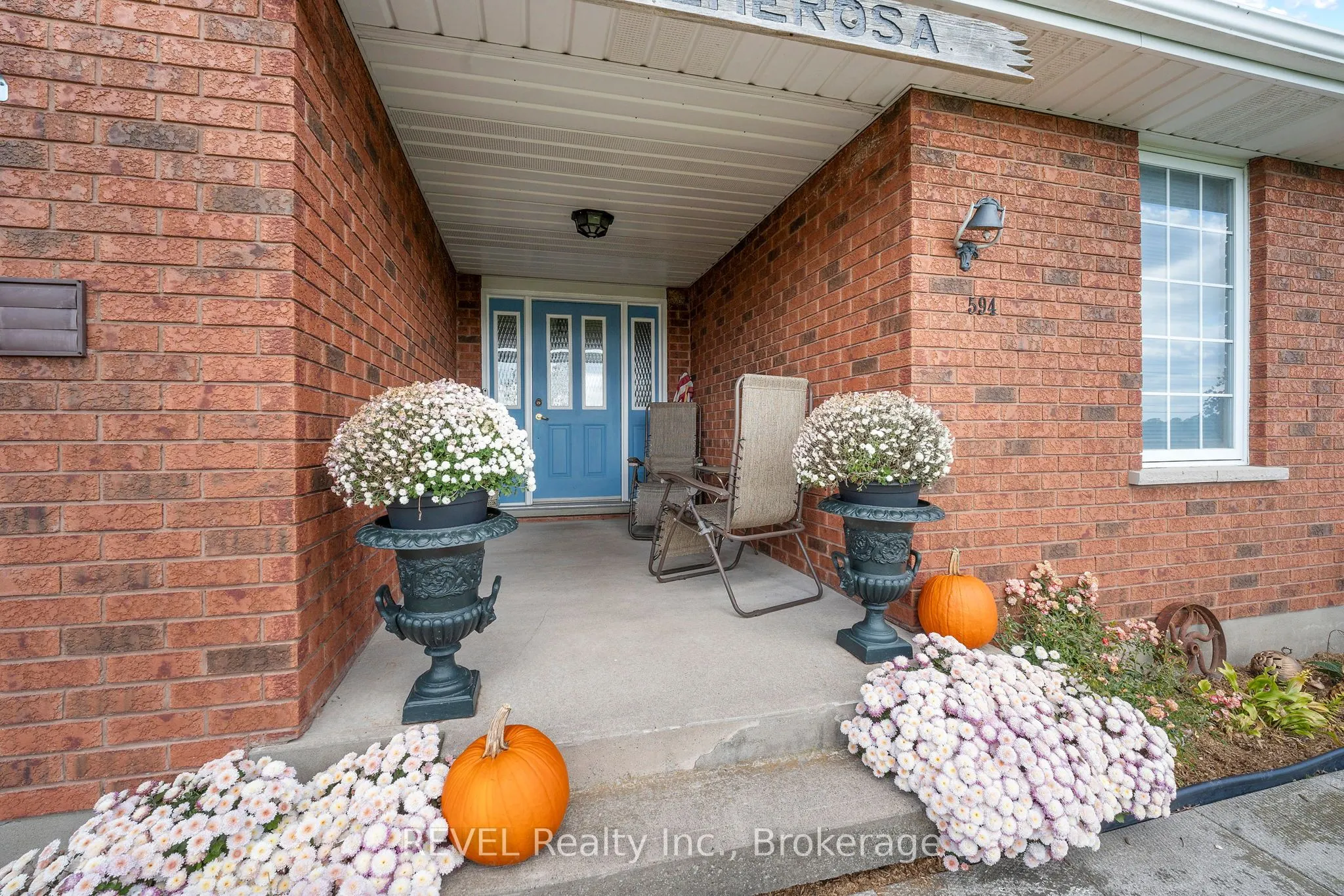 3594 Netherby Road