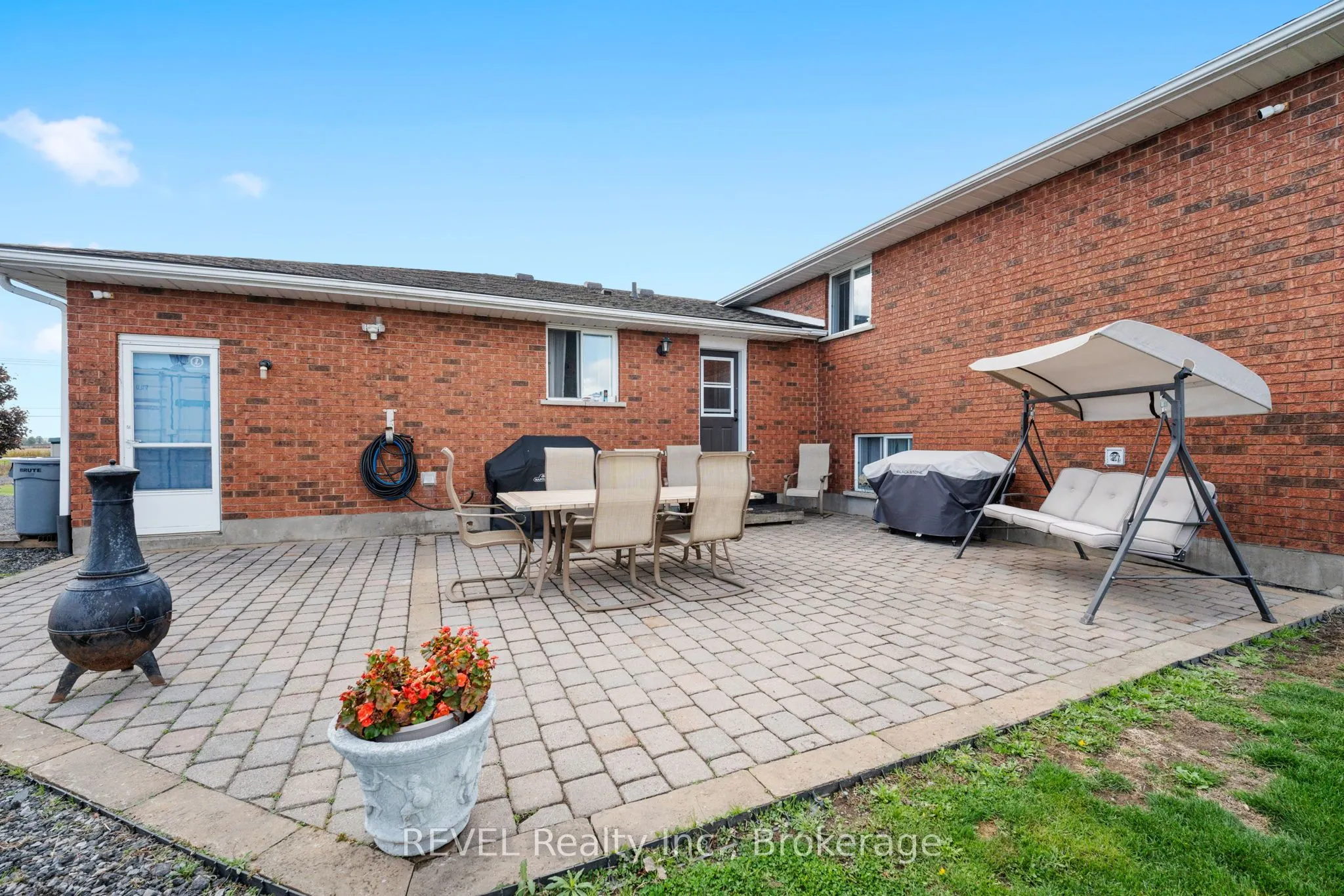 3594 Netherby Road