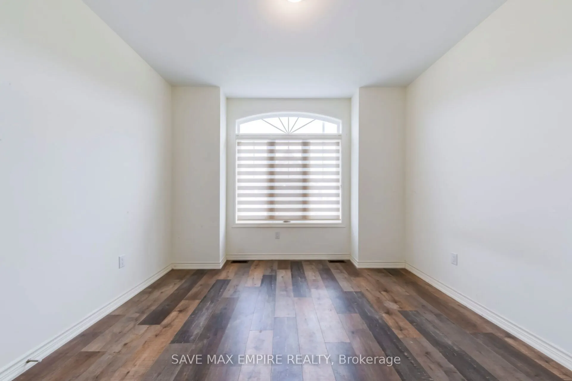 1207 Green Acres Drive