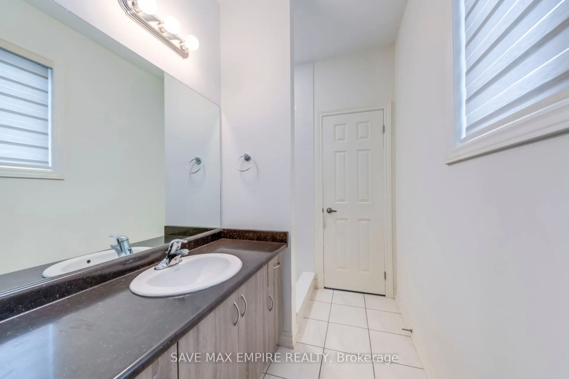 1207 Green Acres Drive