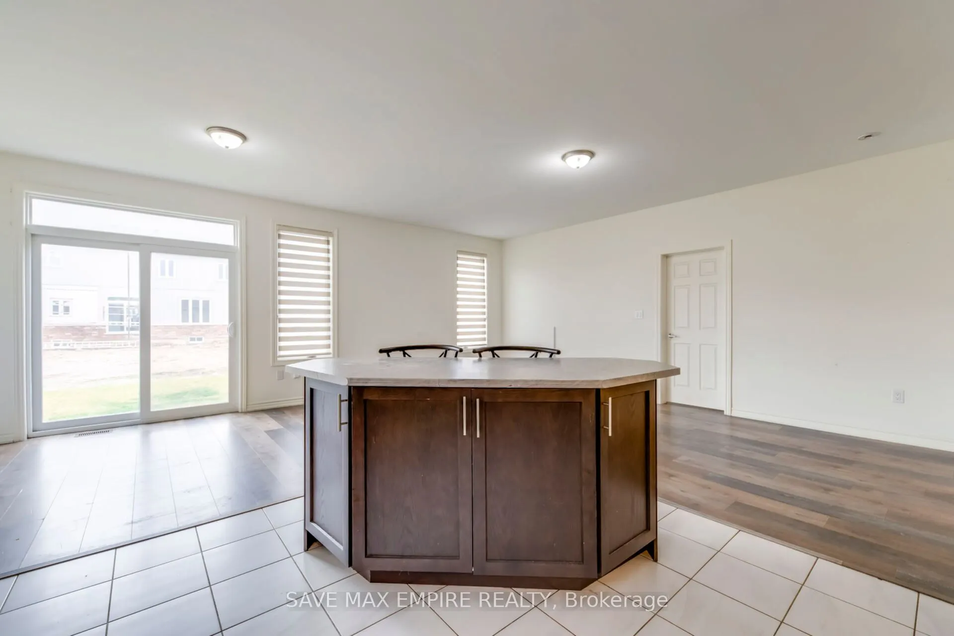1207 Green Acres Drive