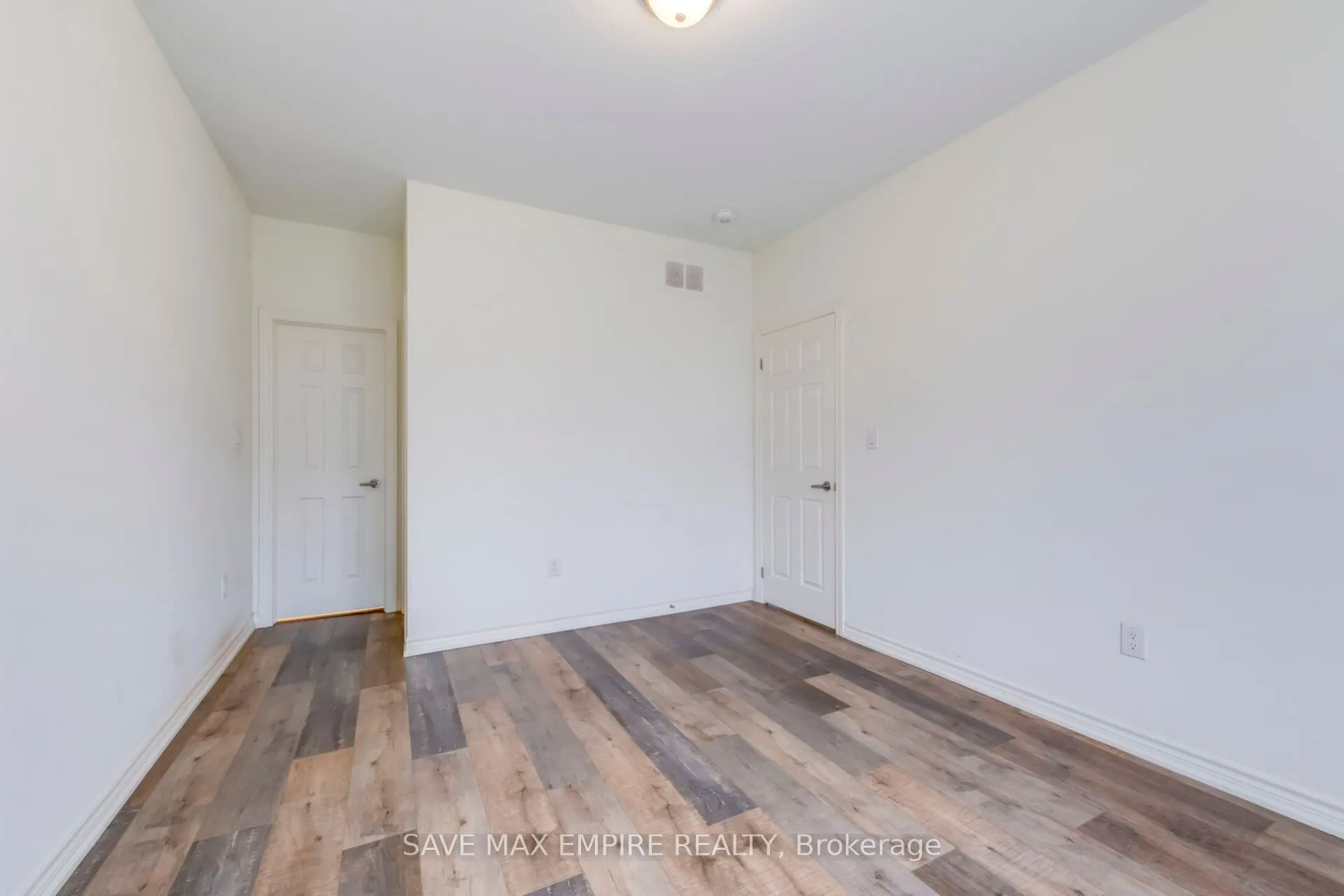 1207 Green Acres Drive