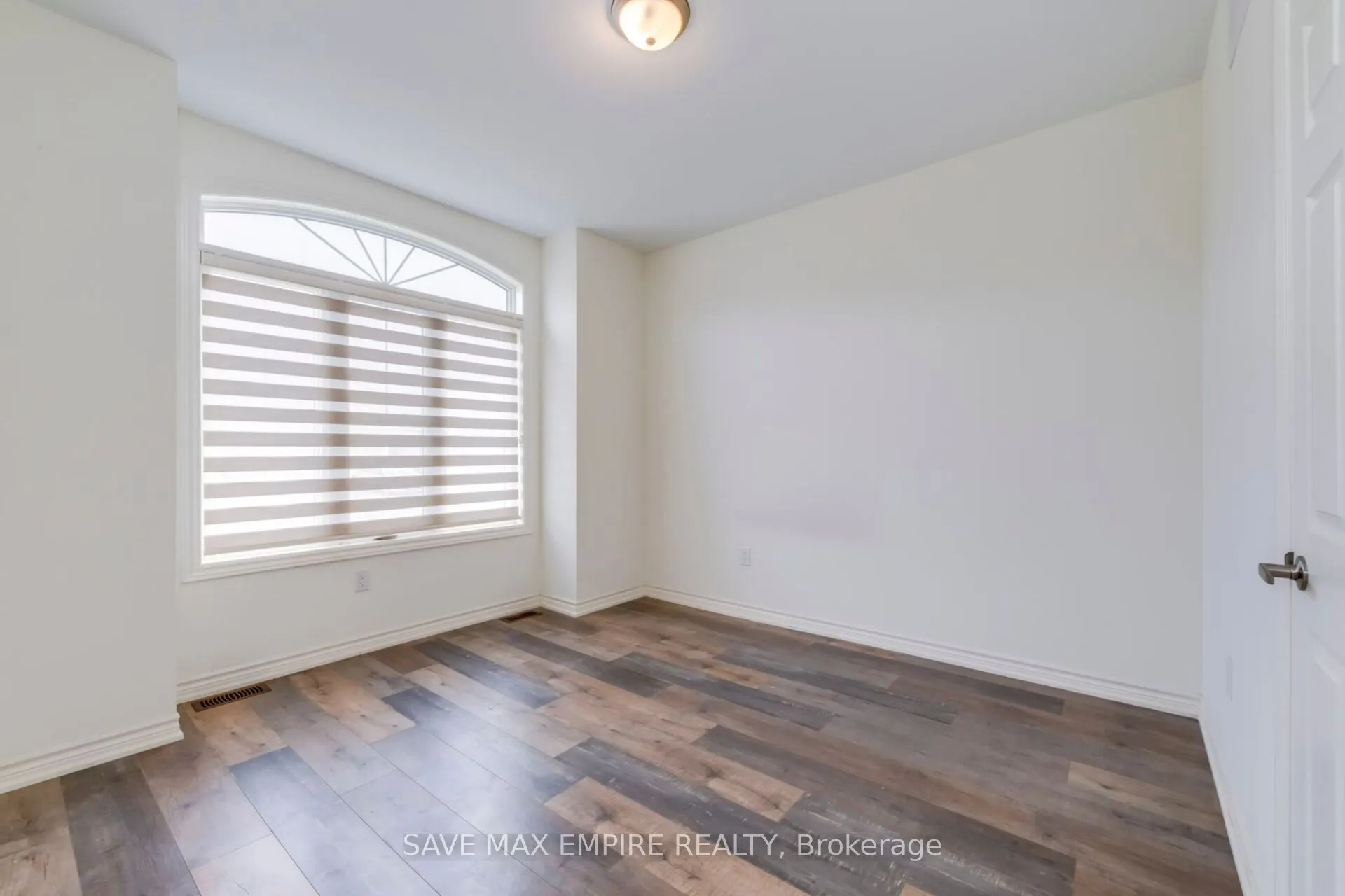 1207 Green Acres Drive