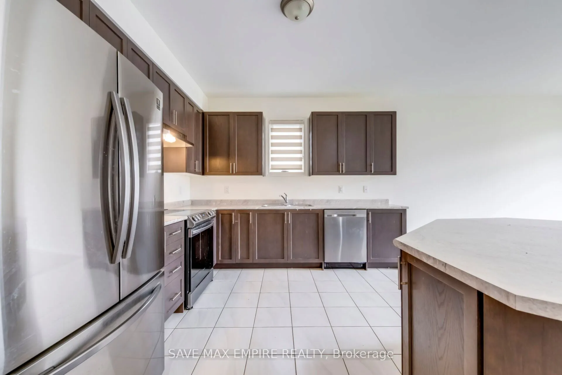 1207 Green Acres Drive