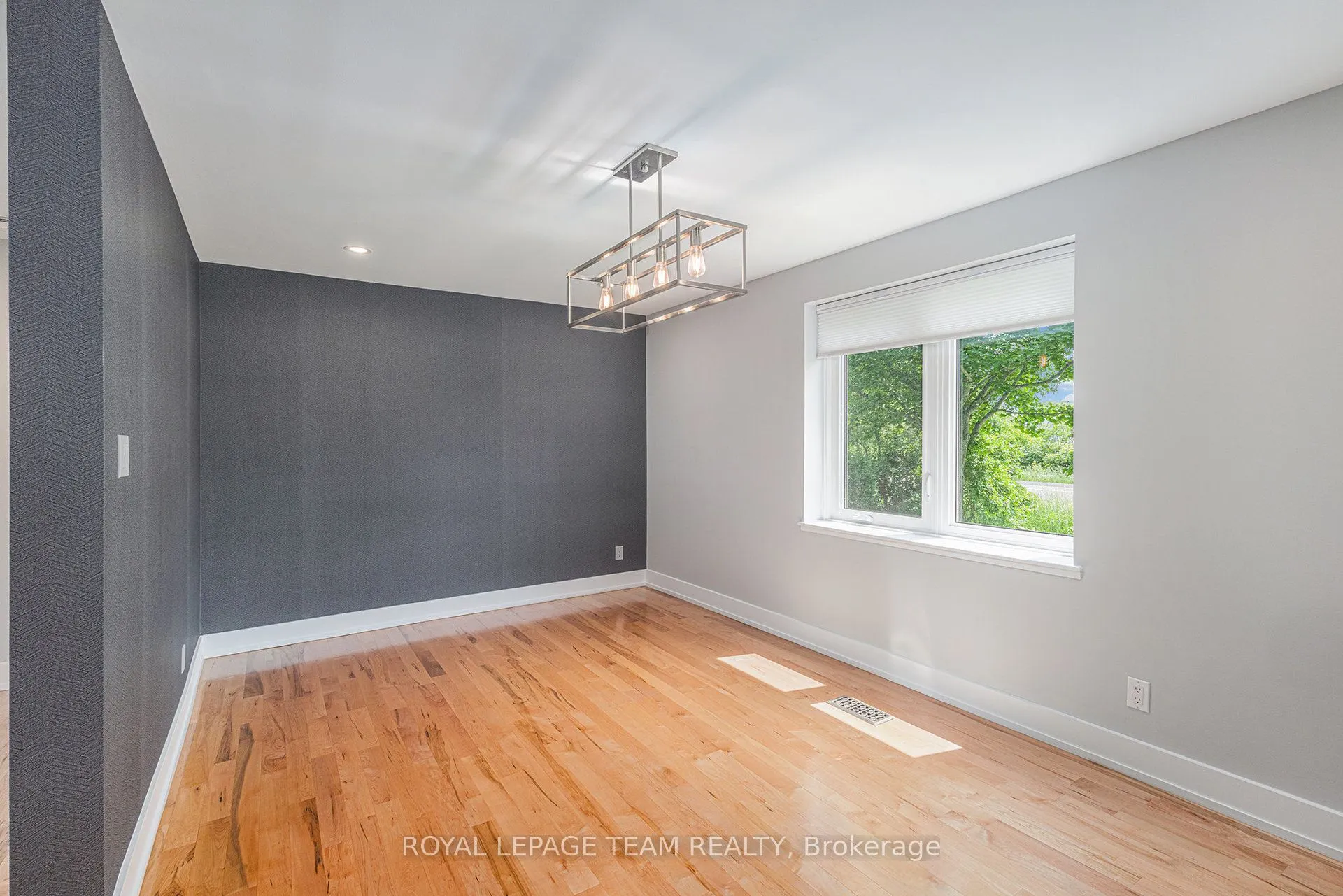 3455 Donnelly Drive