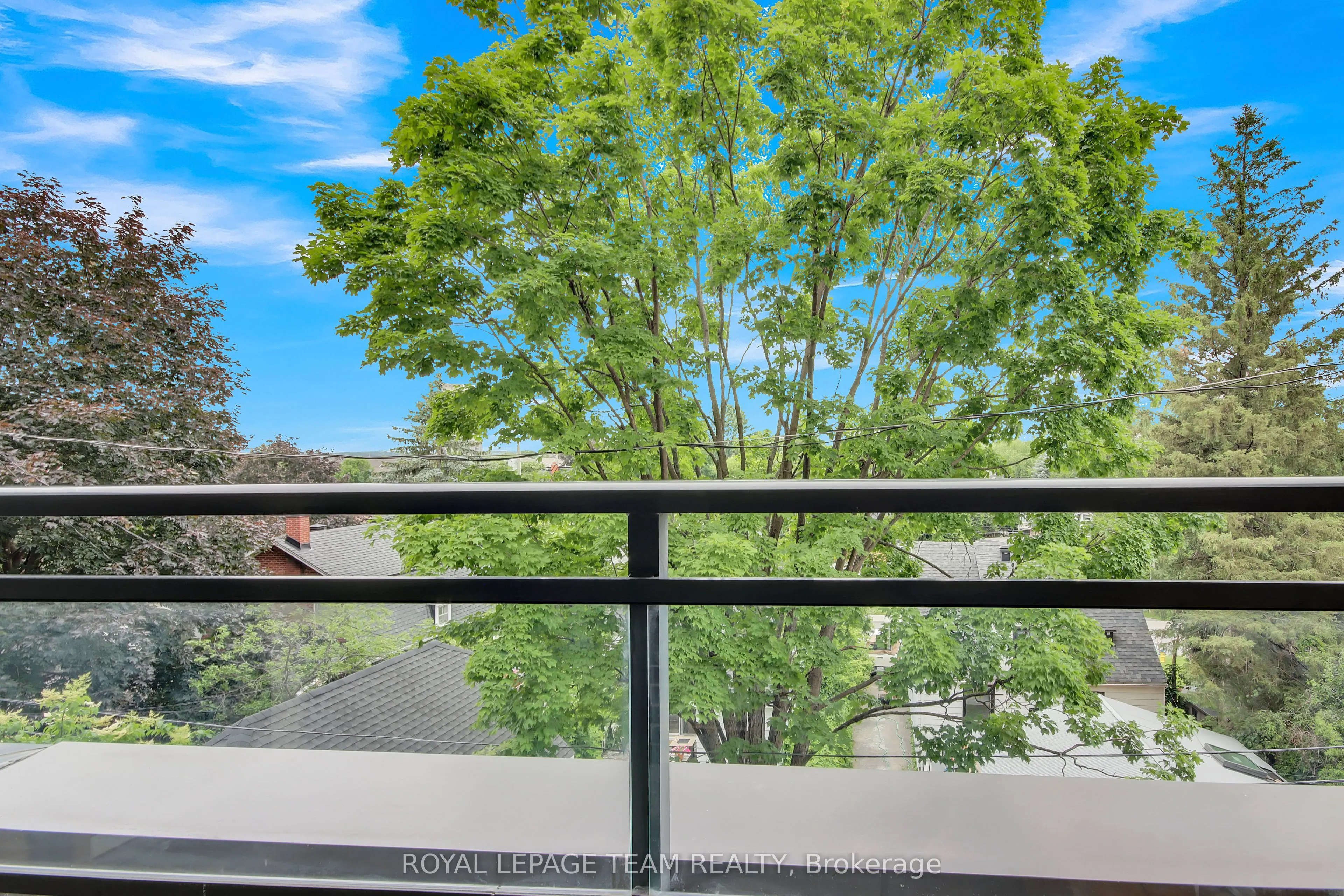 101 Richmond Road, #314