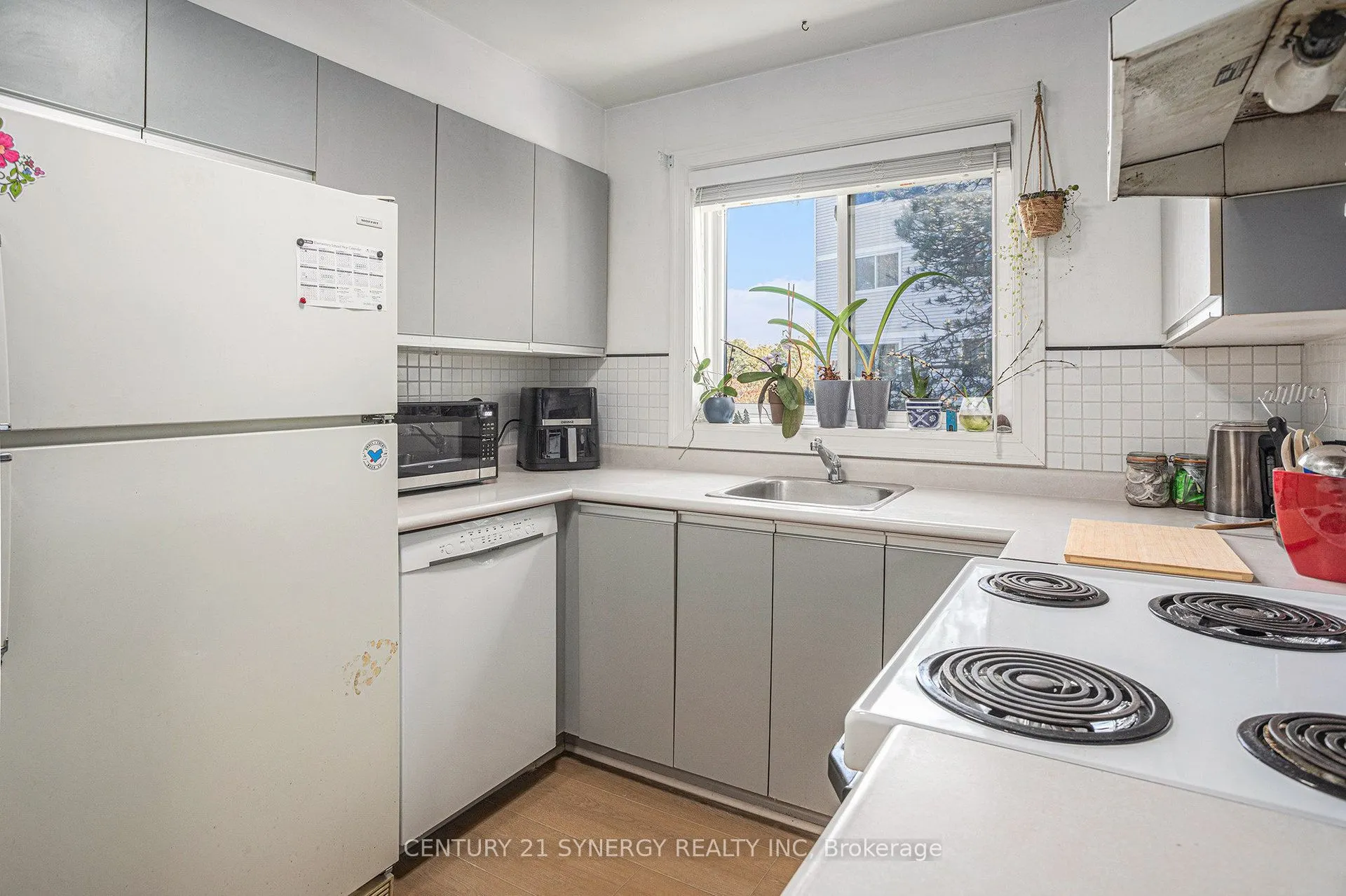 270 Brittany Drive, #204