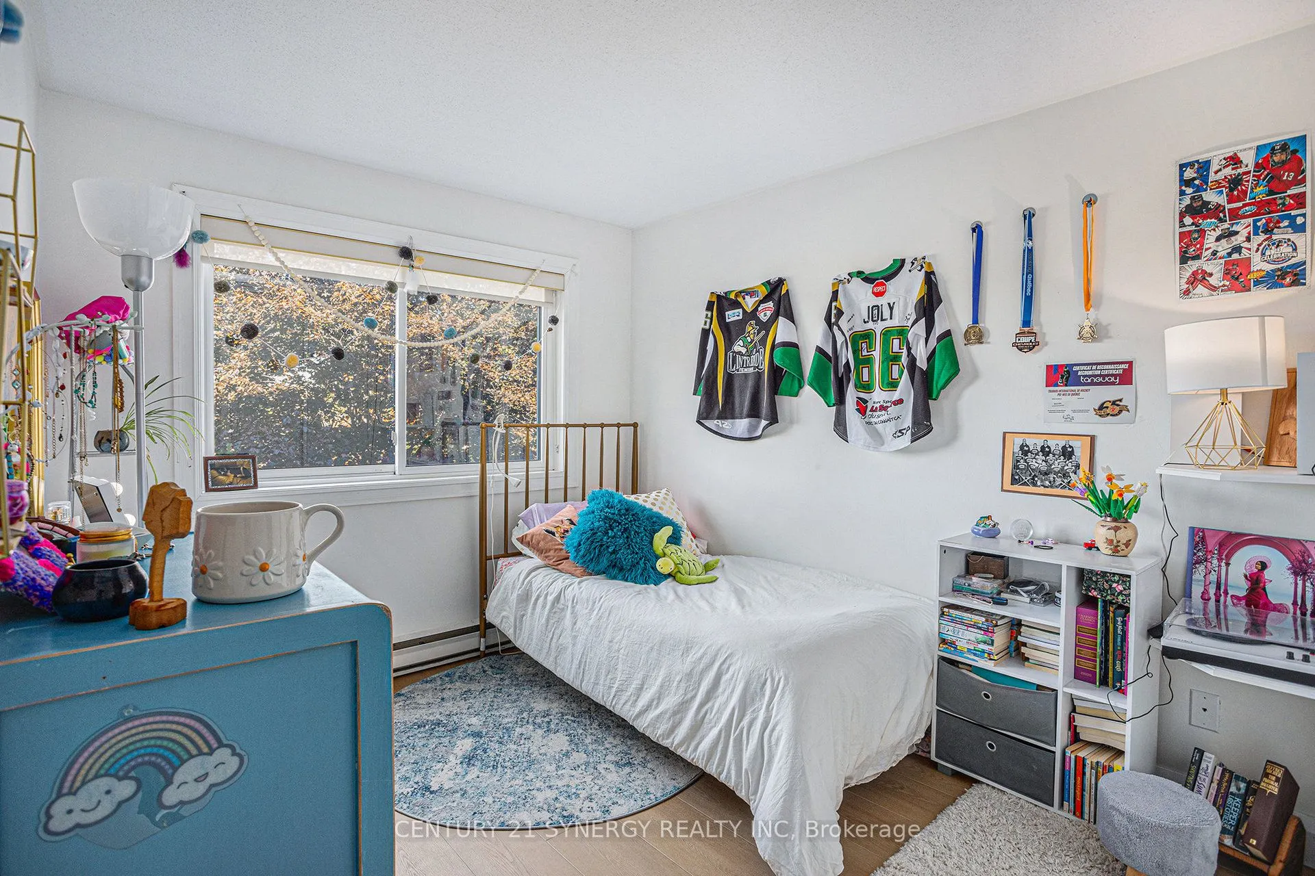 270 Brittany Drive, #204