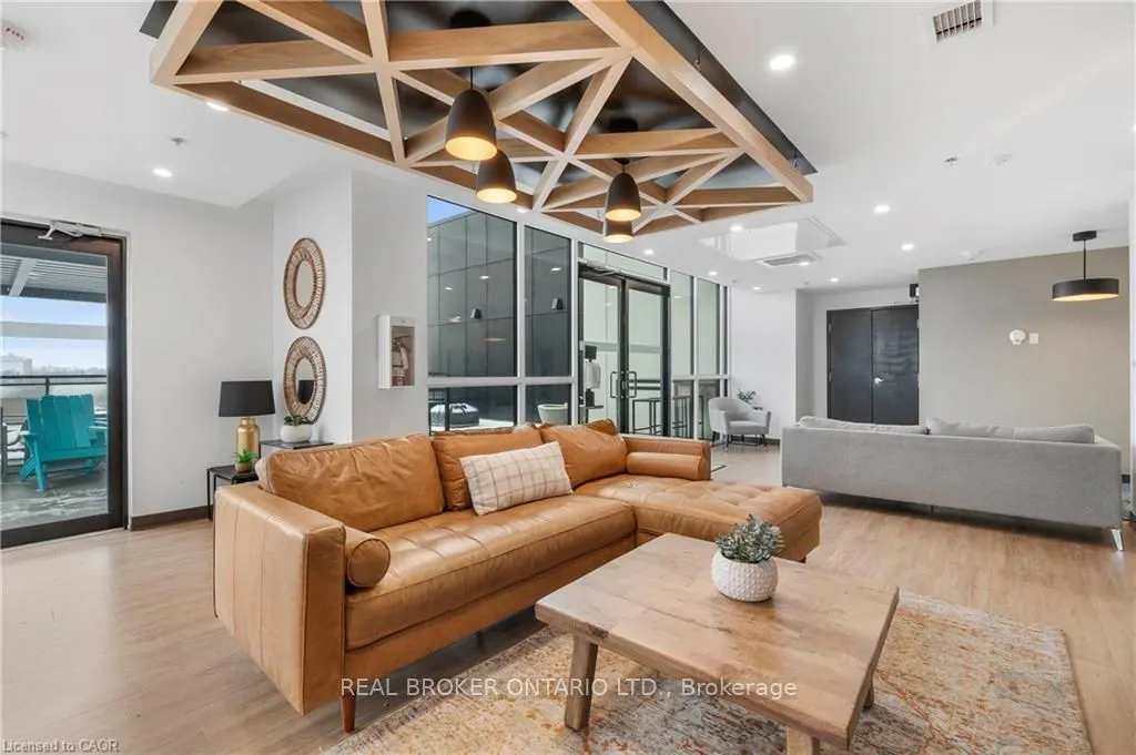 60 Charles Street W, #2405