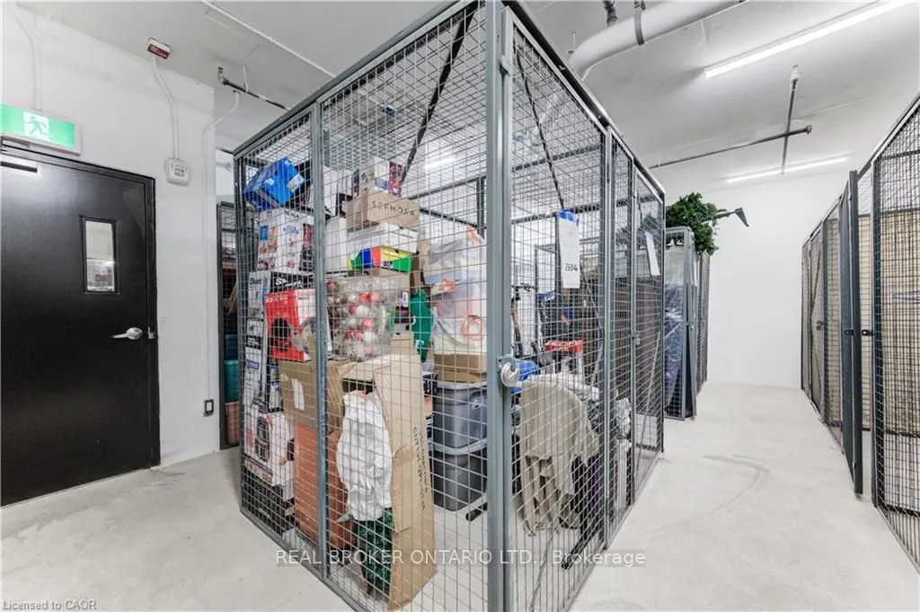 60 Charles Street W, #2405