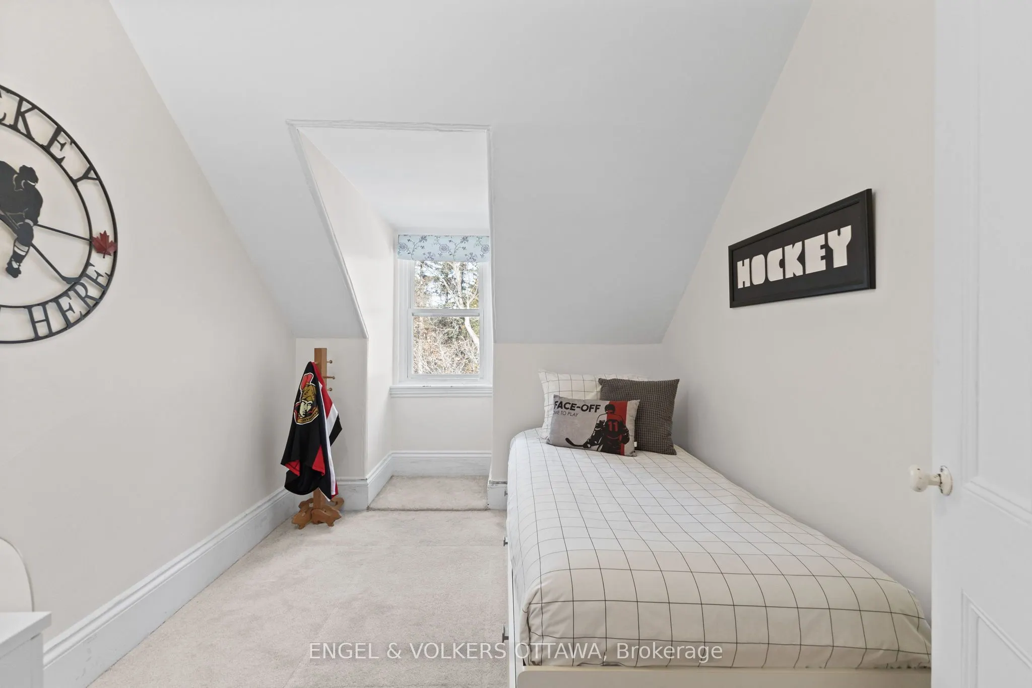 193 Mackay Street