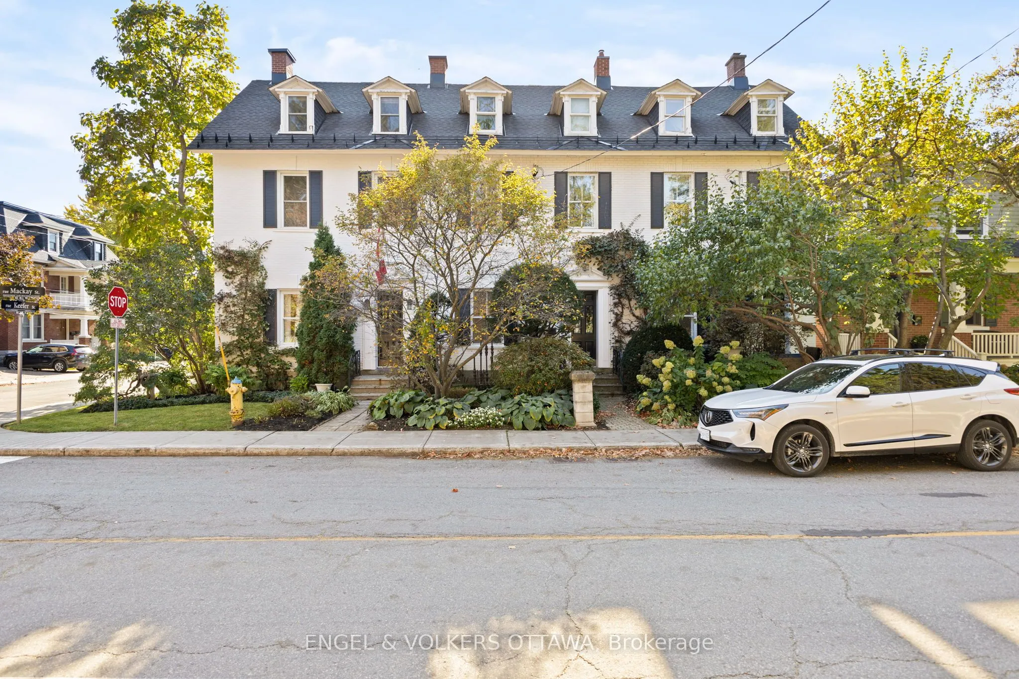 193 Mackay Street