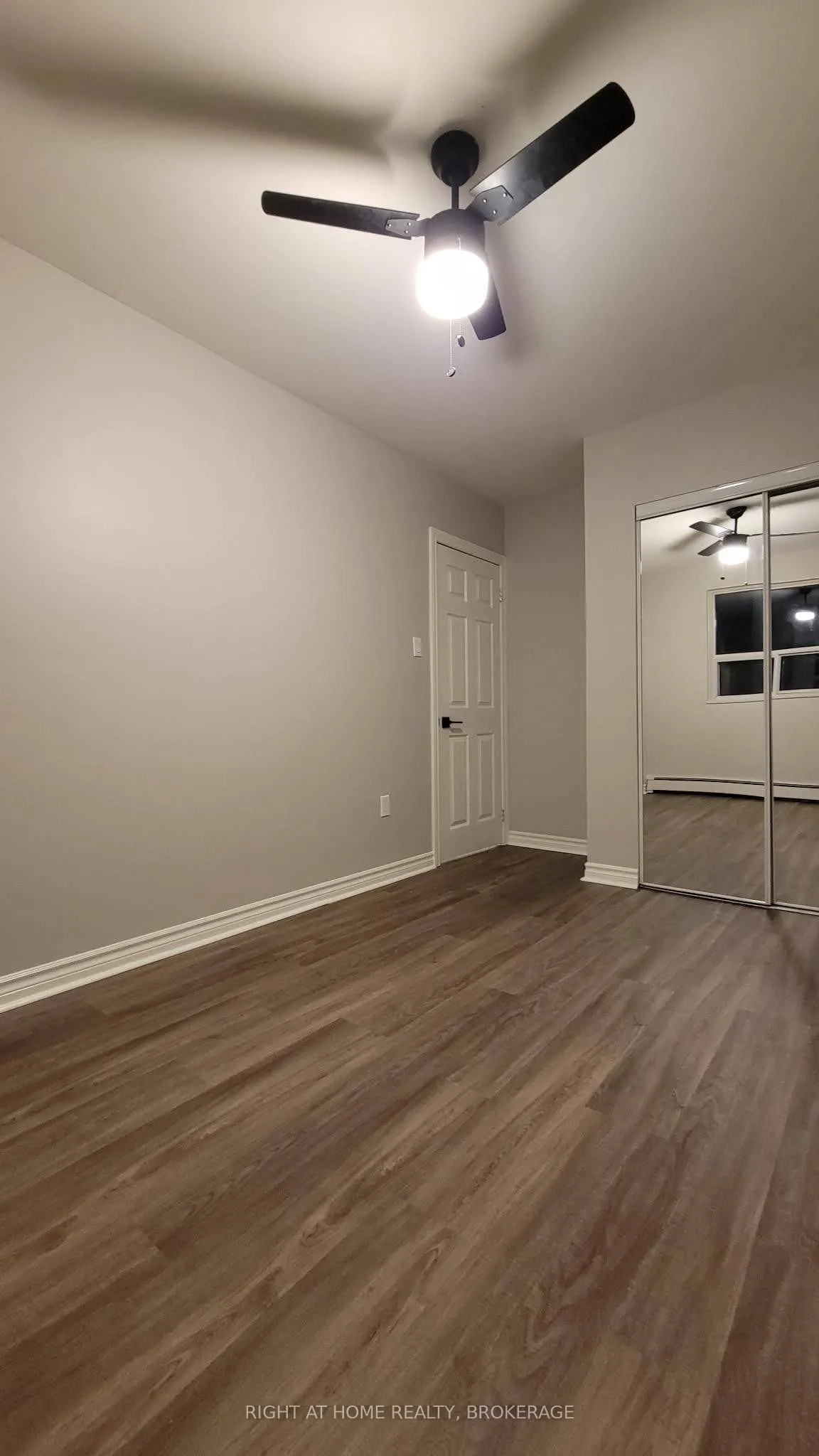 30 Summit Avenue, #606