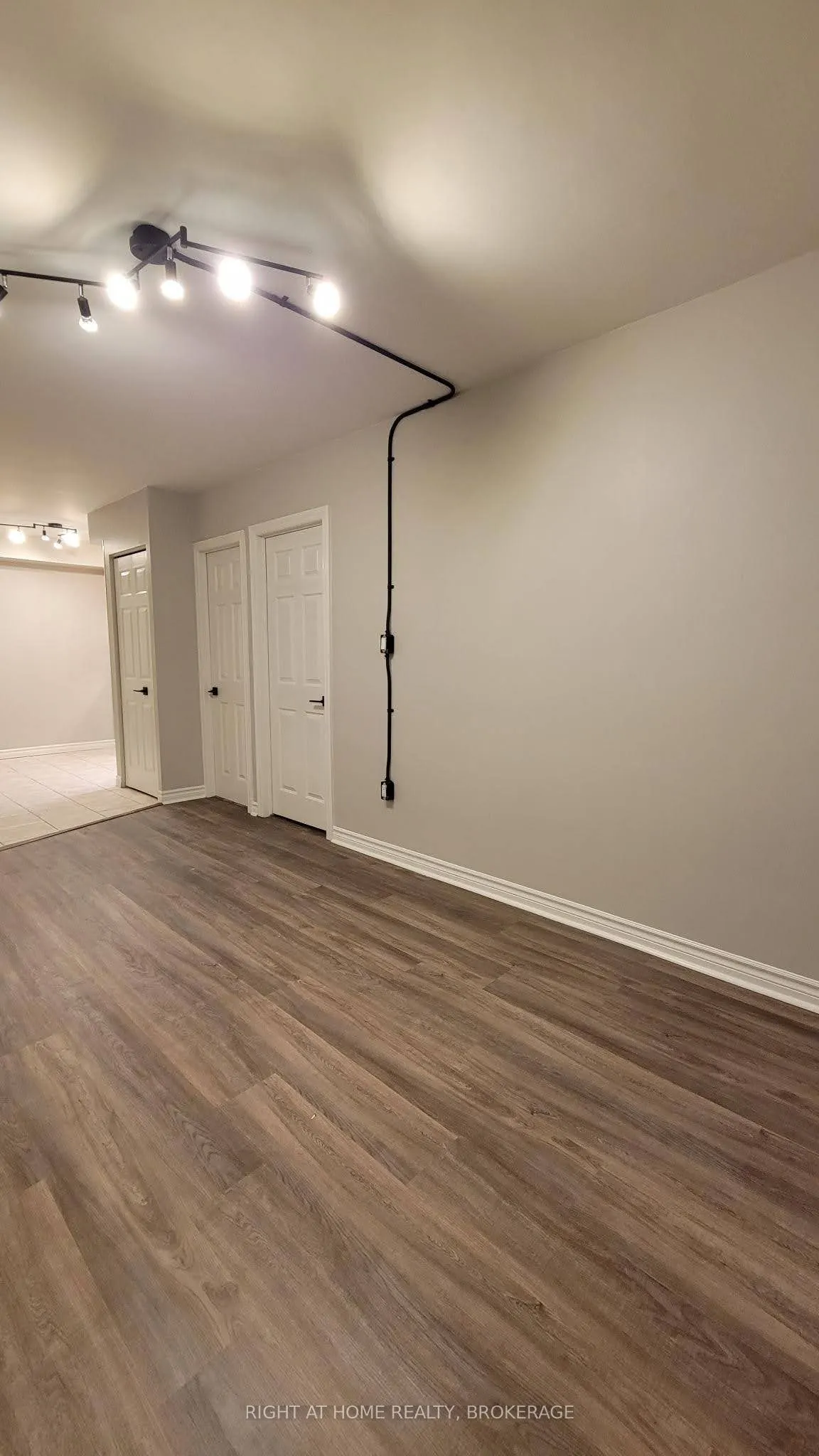 30 Summit Avenue, #606
