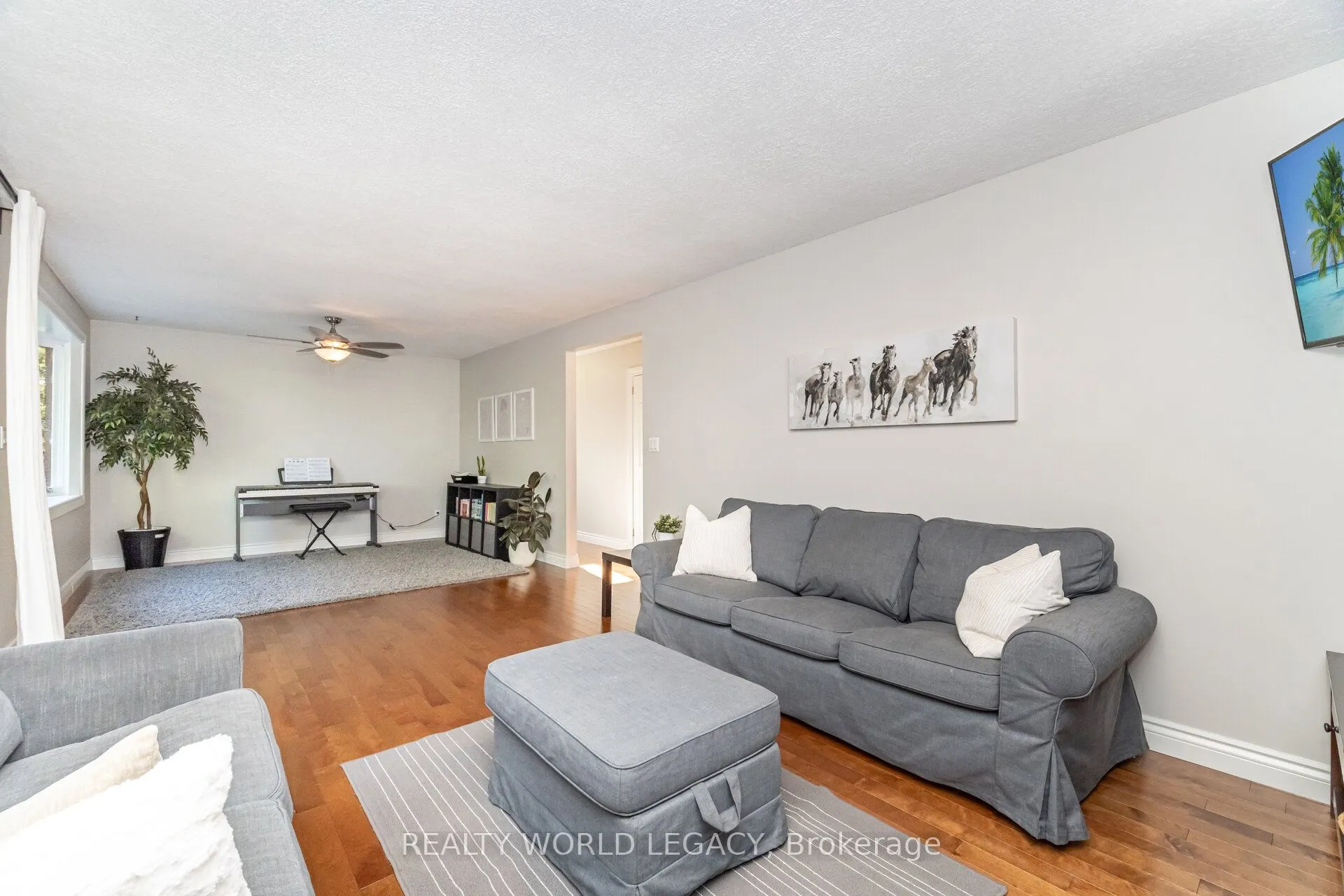 33 Morton Avenue
