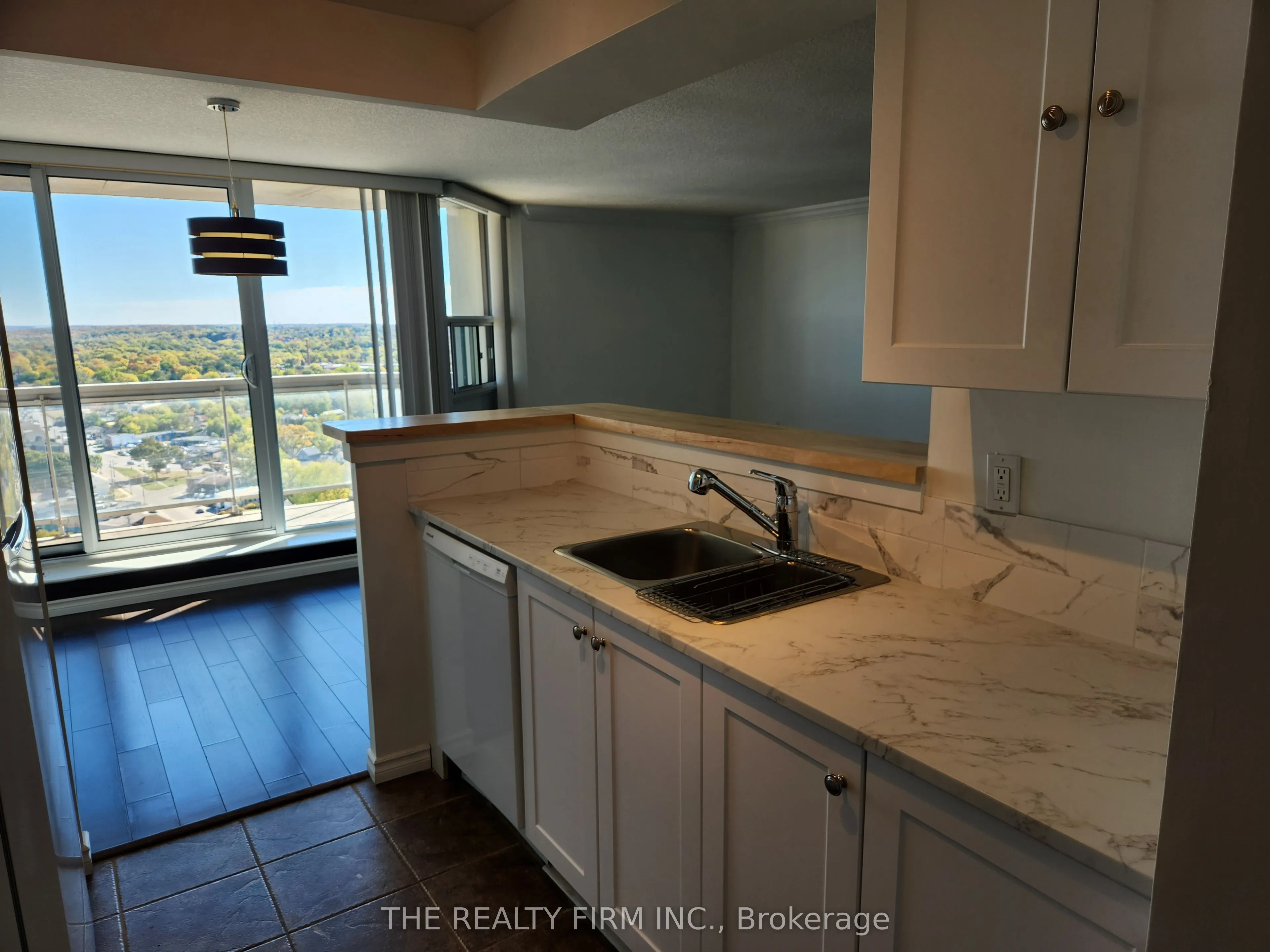 323 Colborne Street, #2605