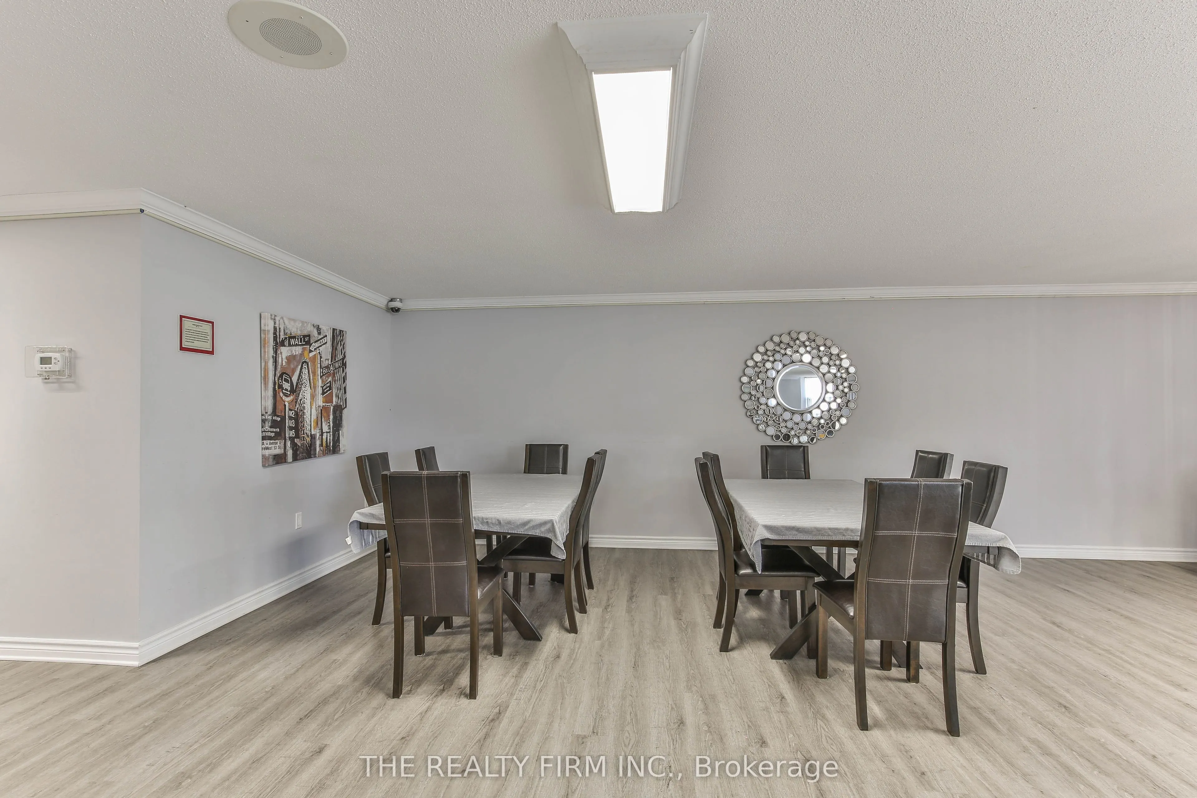 323 Colborne Street, #2605