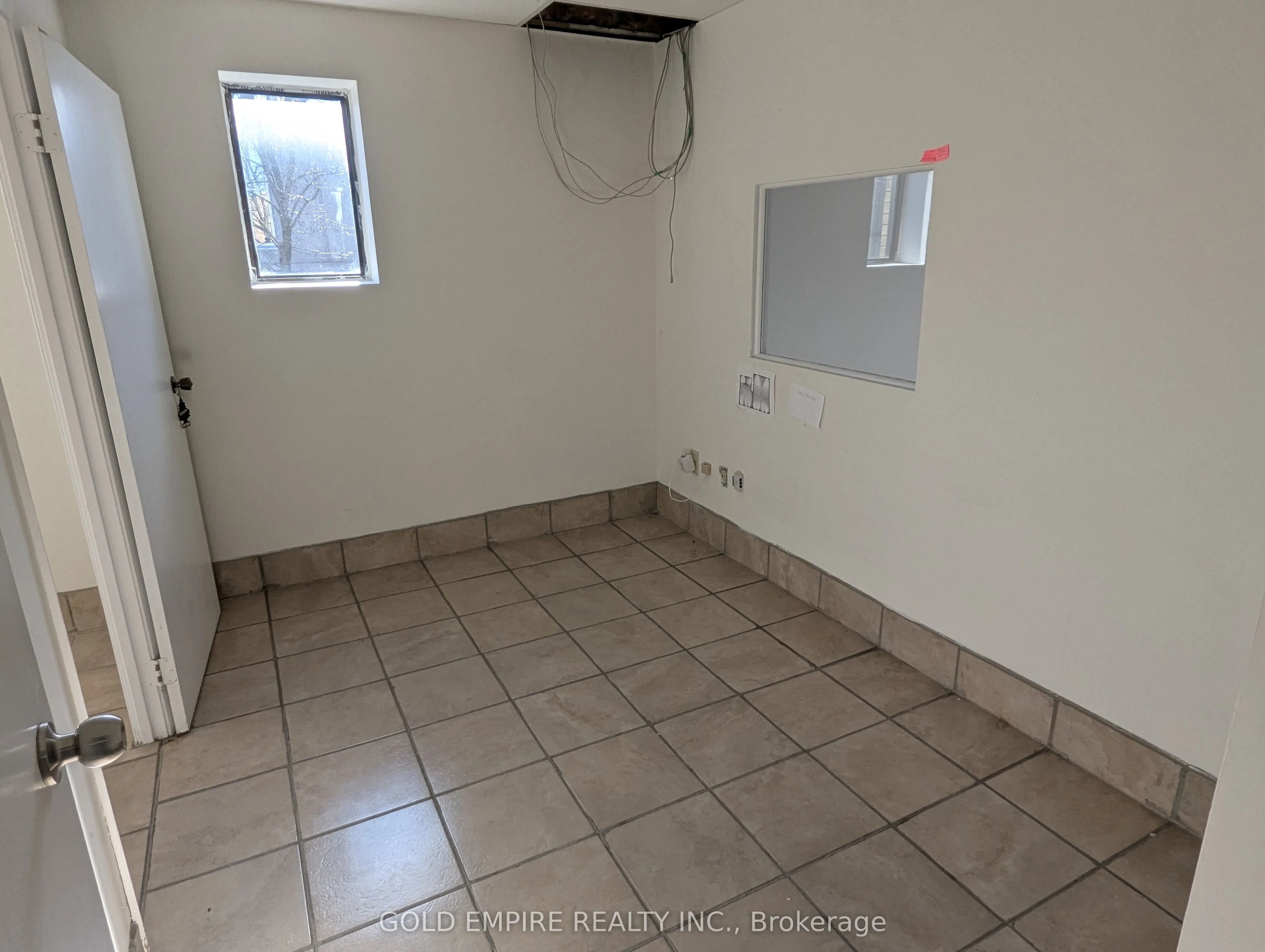 41 Mondamin Street, ##8