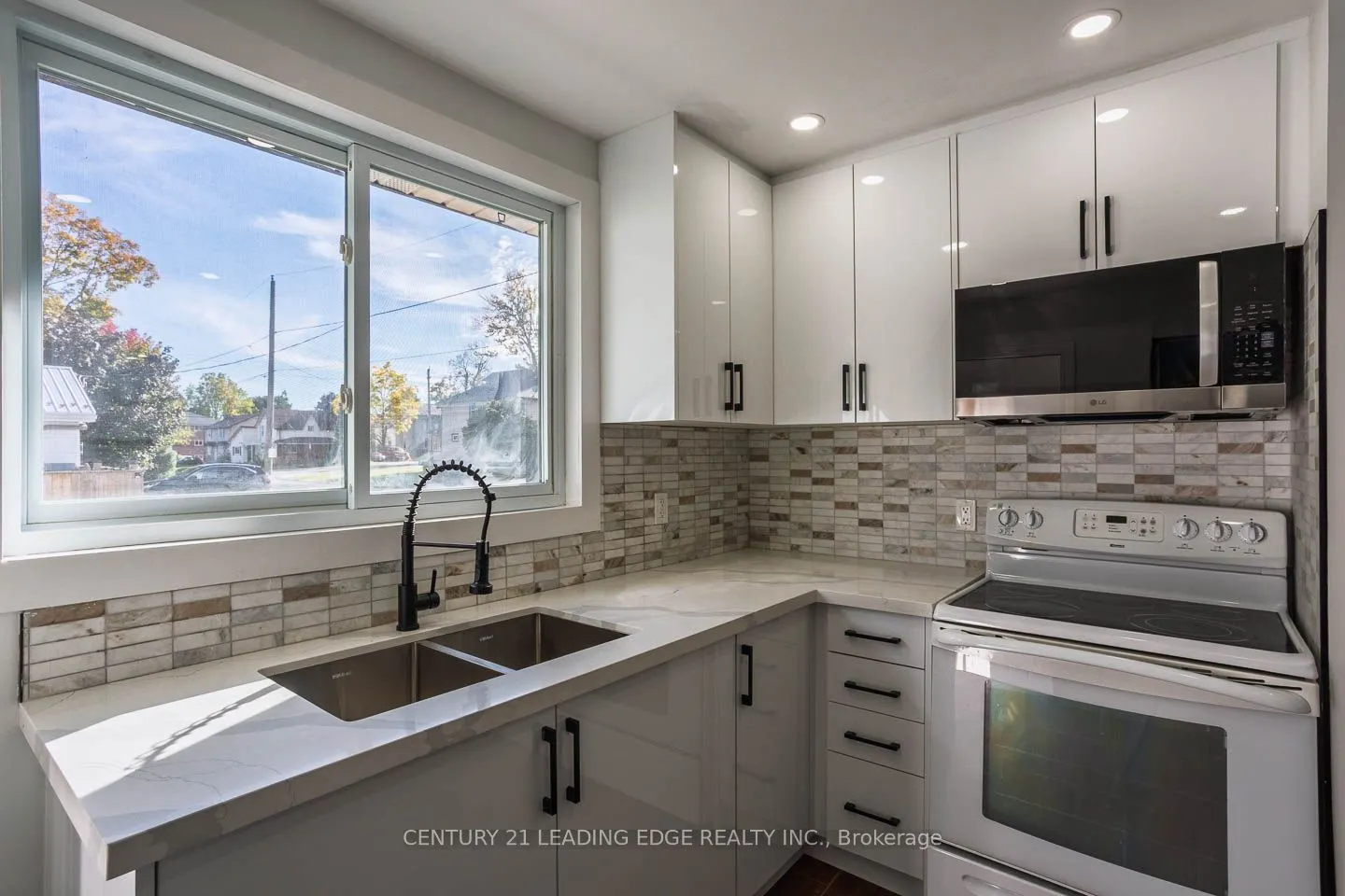 61 Wilkins Street, #A