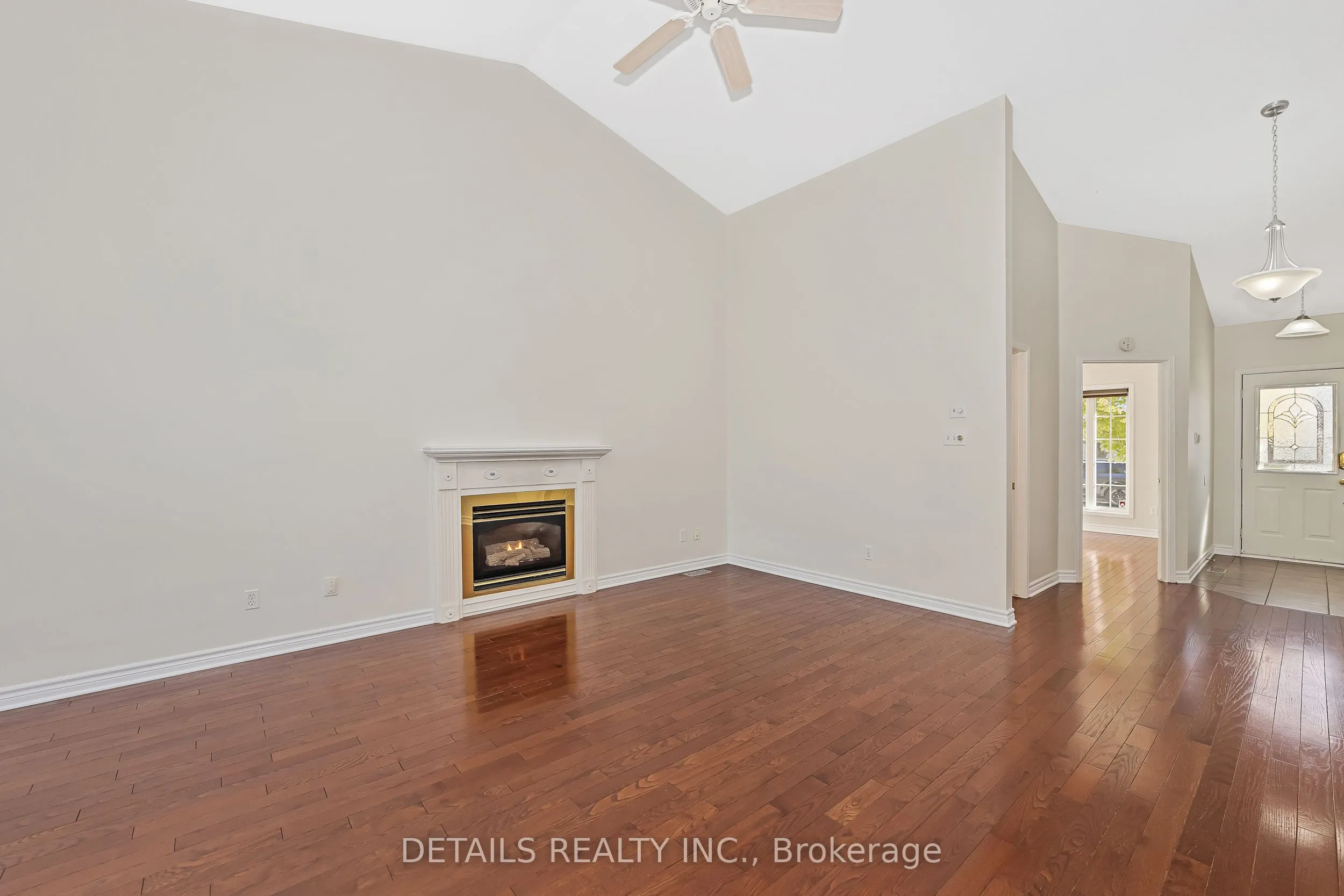 6121 Bristlecone Way