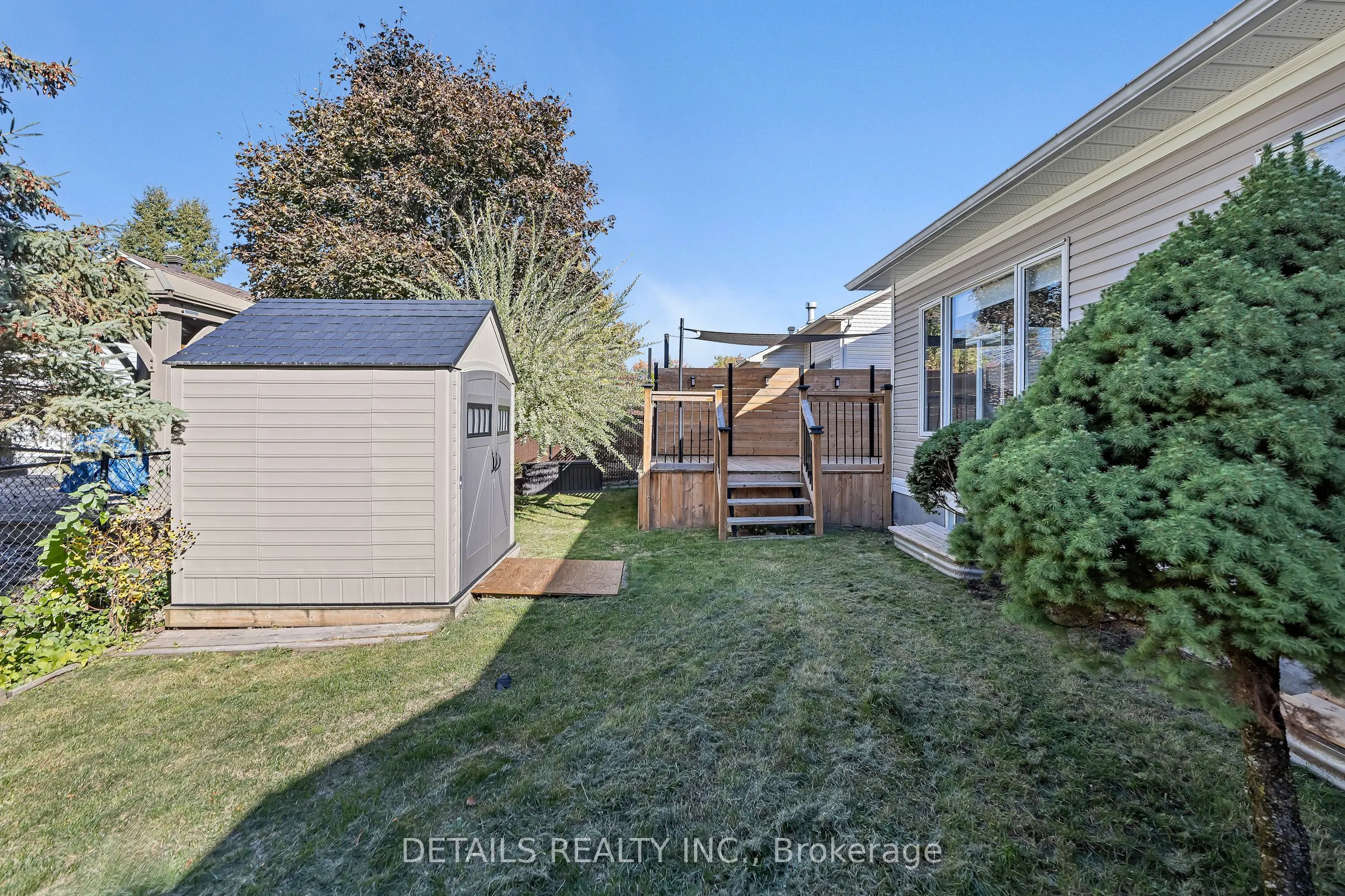 6121 Bristlecone Way