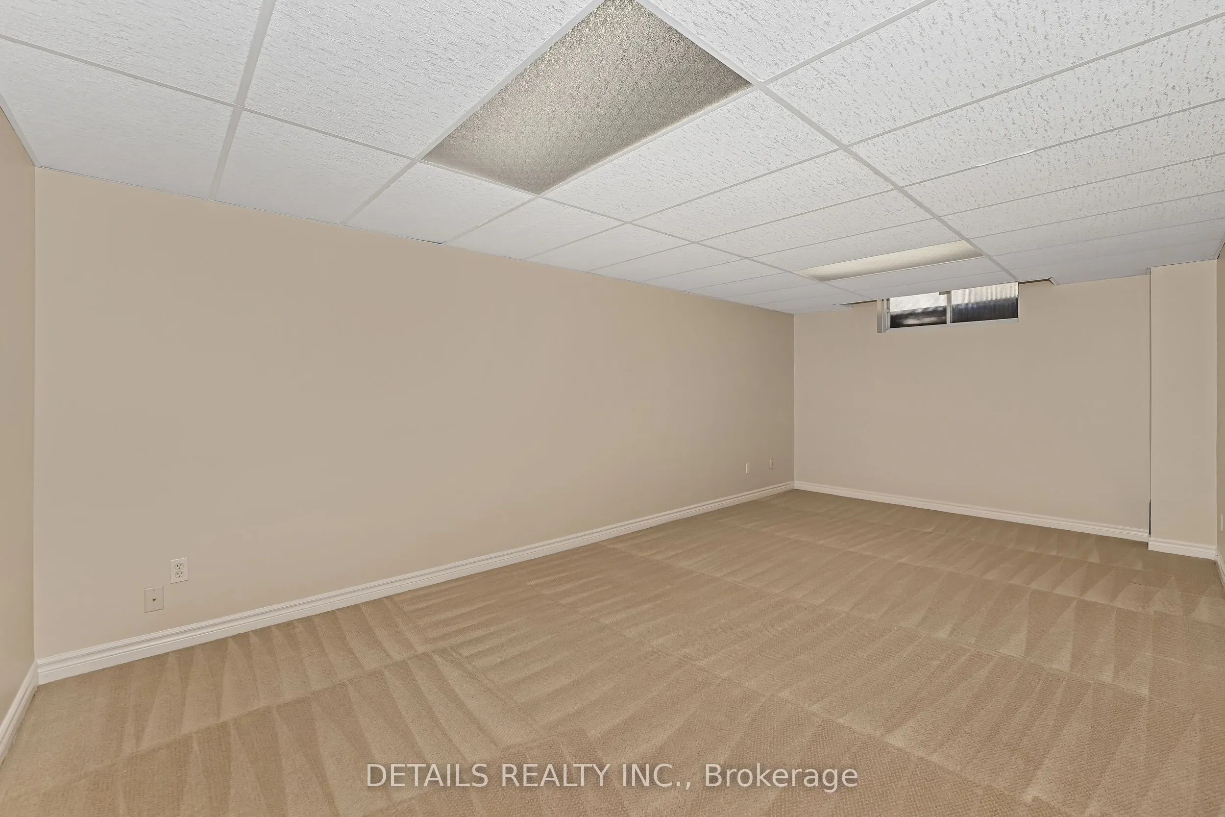6121 Bristlecone Way