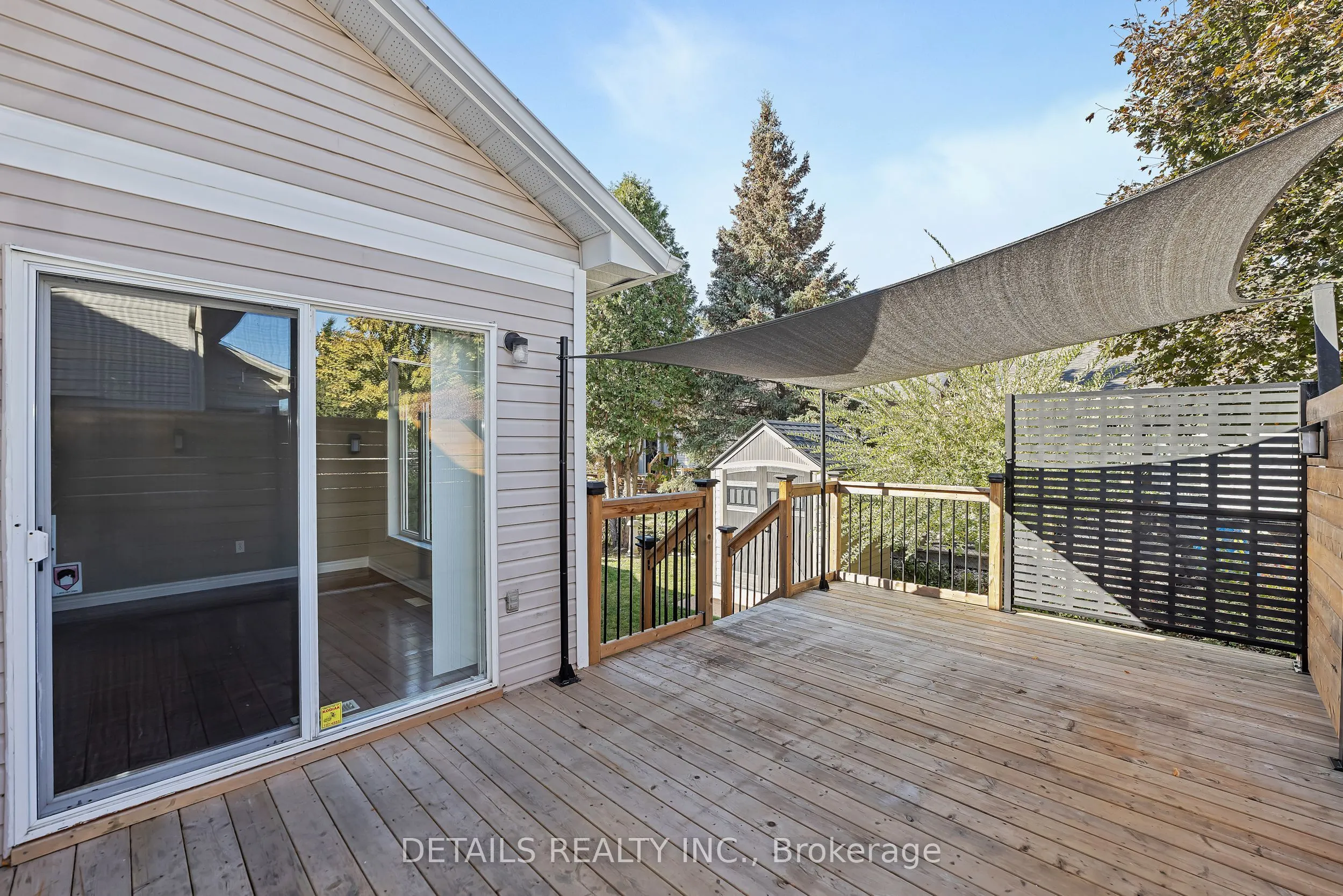 6121 Bristlecone Way
