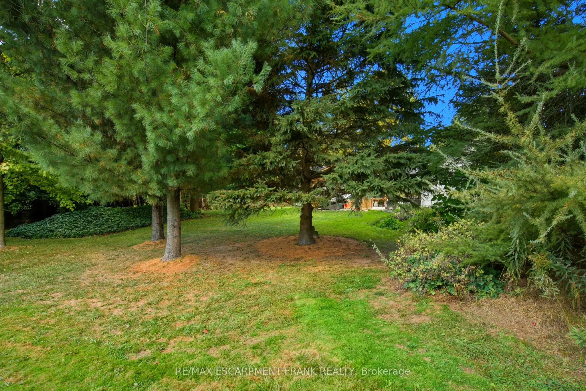 570 Westview Avenue