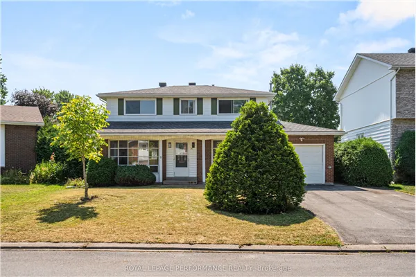 33 Woodview Crescent