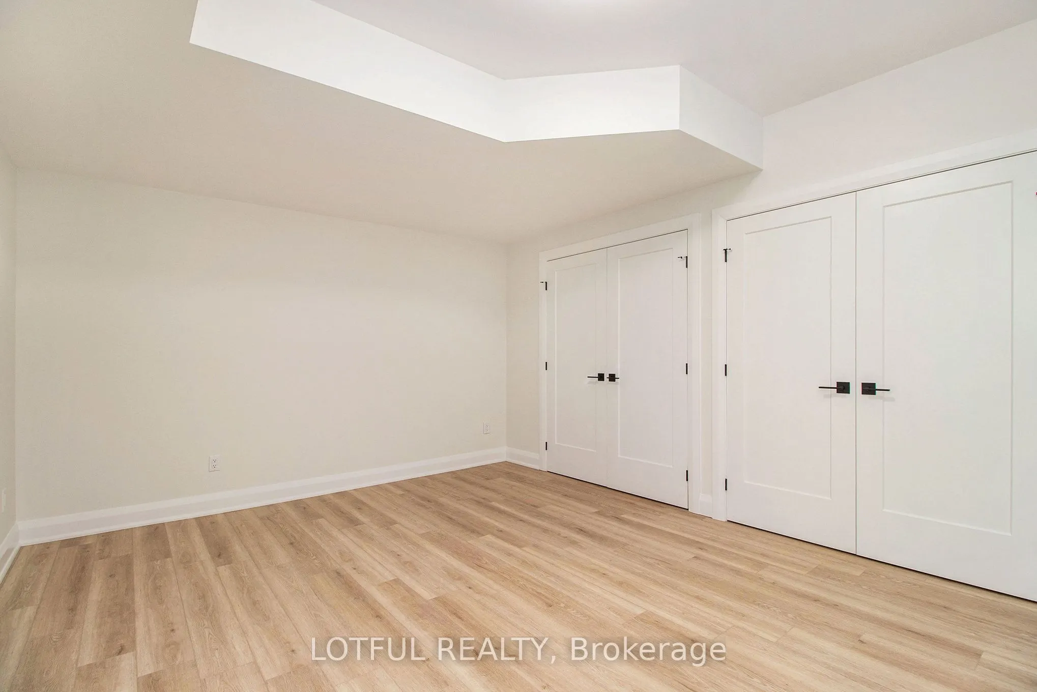 411 Leighton Terrace, #B