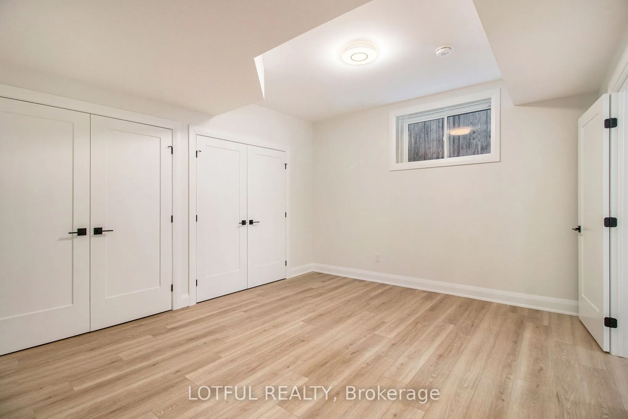 411 Leighton Terrace, #B