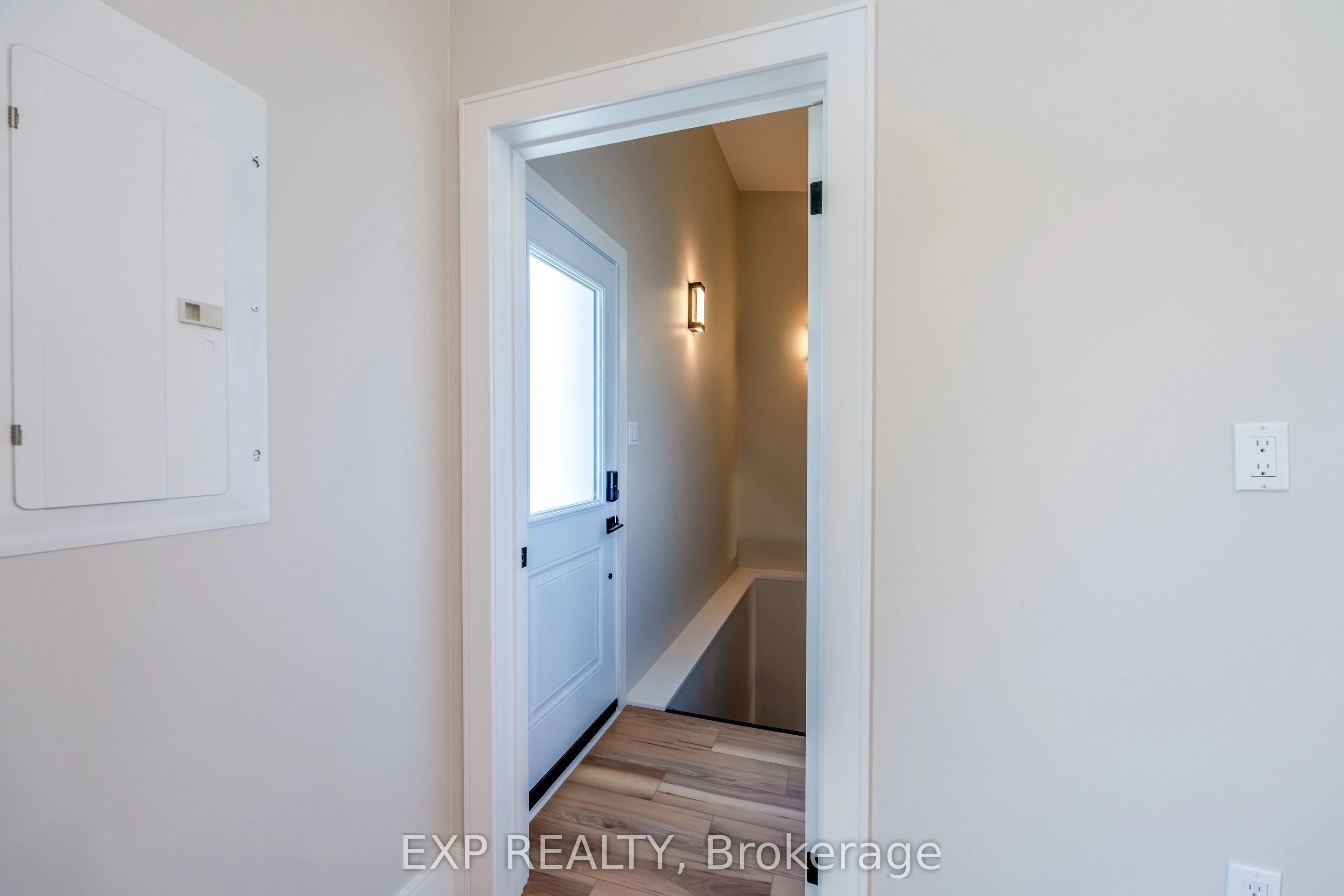 44 Kingsway Crescent, #Unit C
