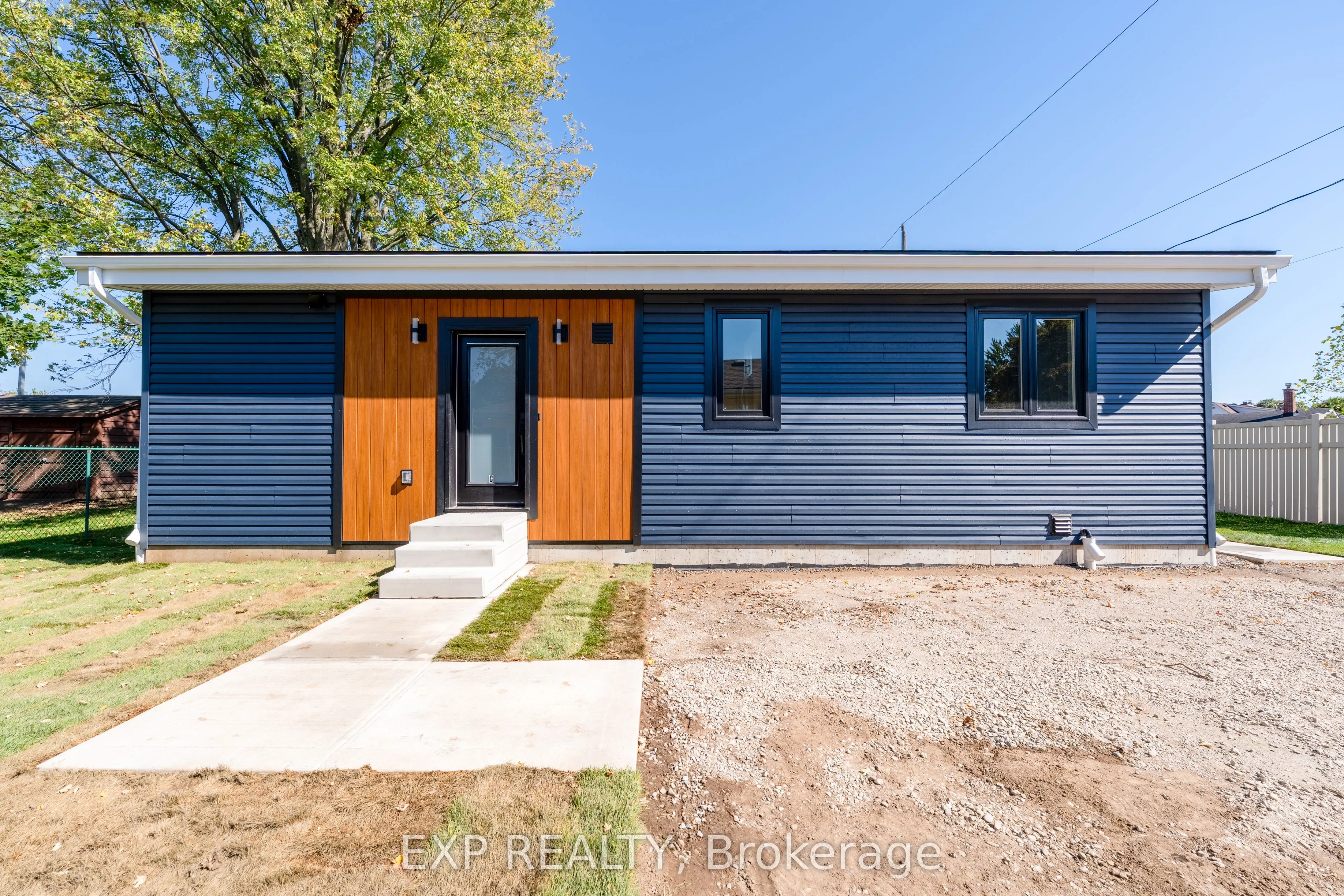 44 Kingsway Crescent, #Unit C