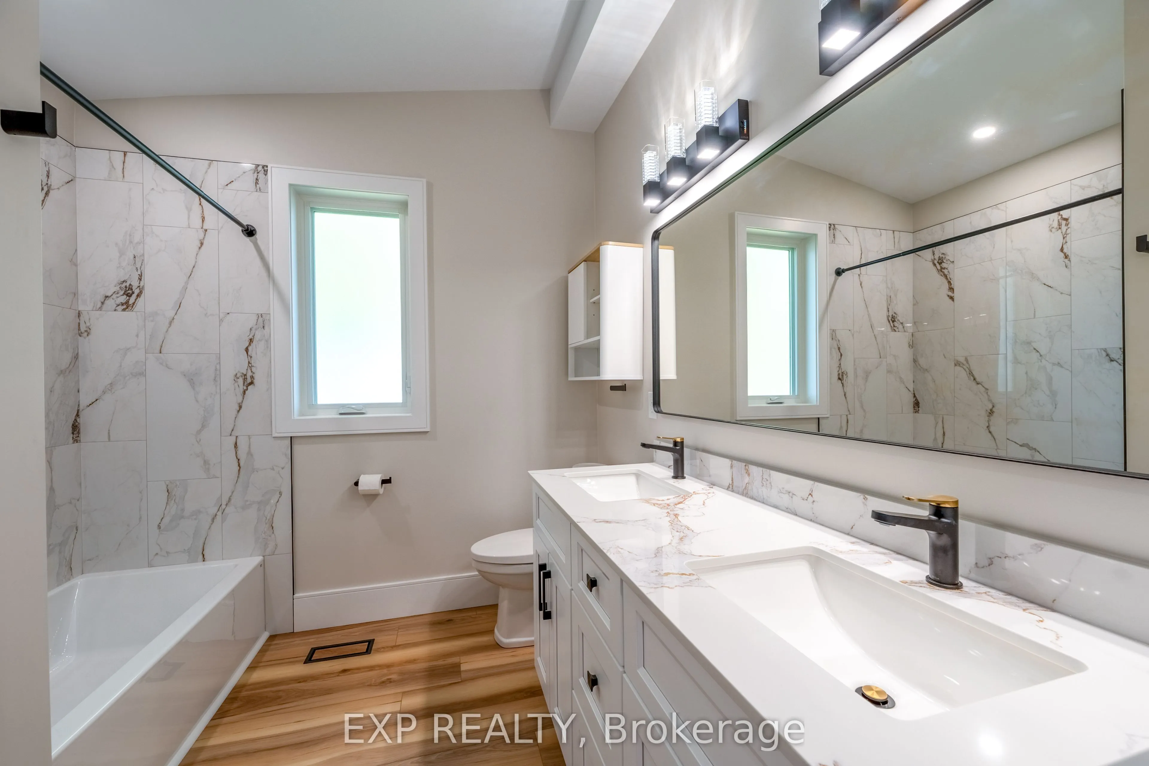 44 Kingsway Crescent, #Unit C