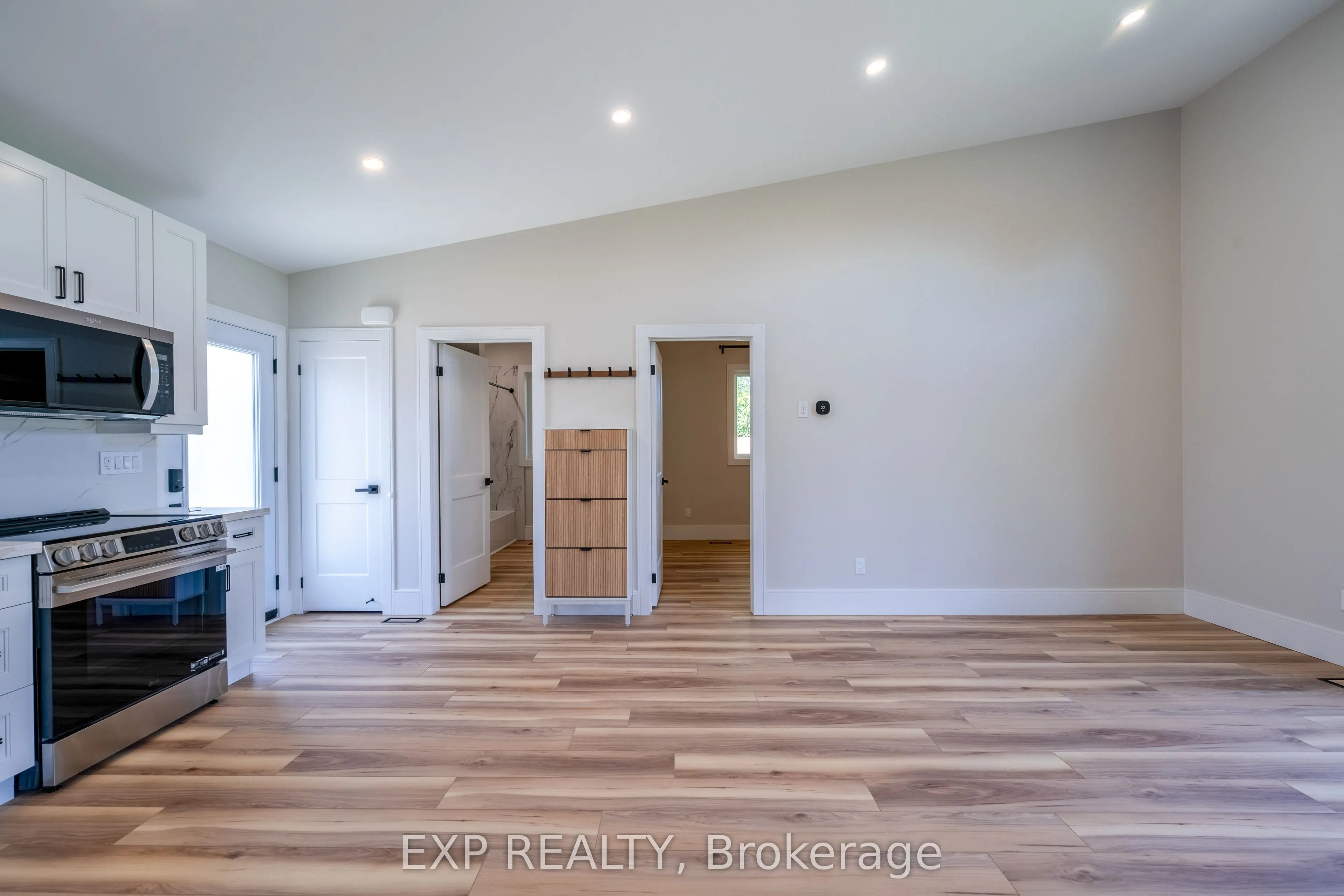 44 Kingsway Crescent, #Unit C