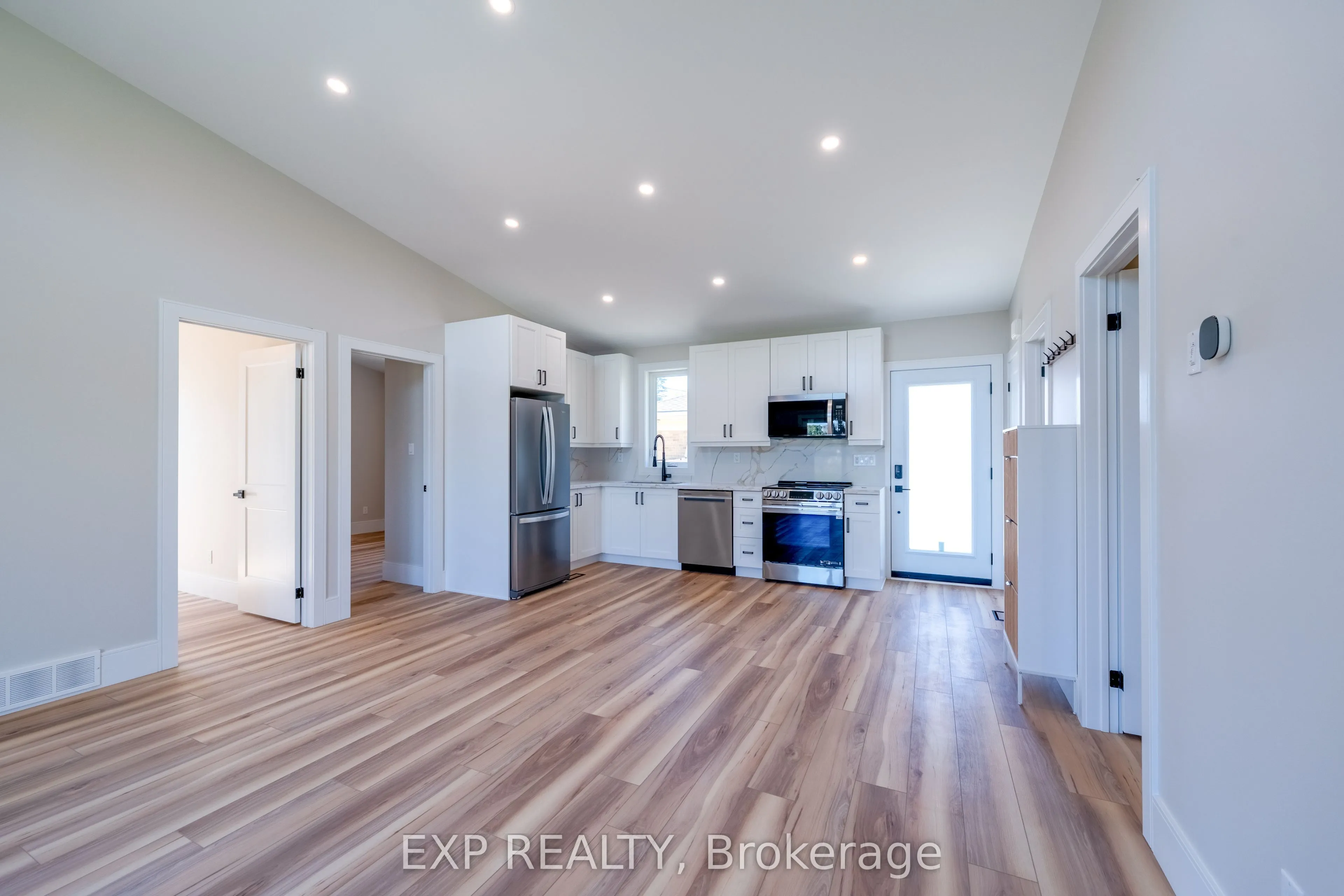 44 Kingsway Crescent, #Unit C
