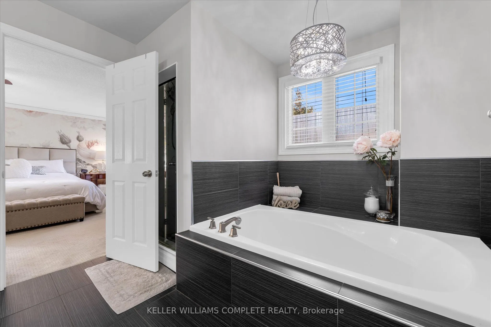 286 Hamilton Drive, #14