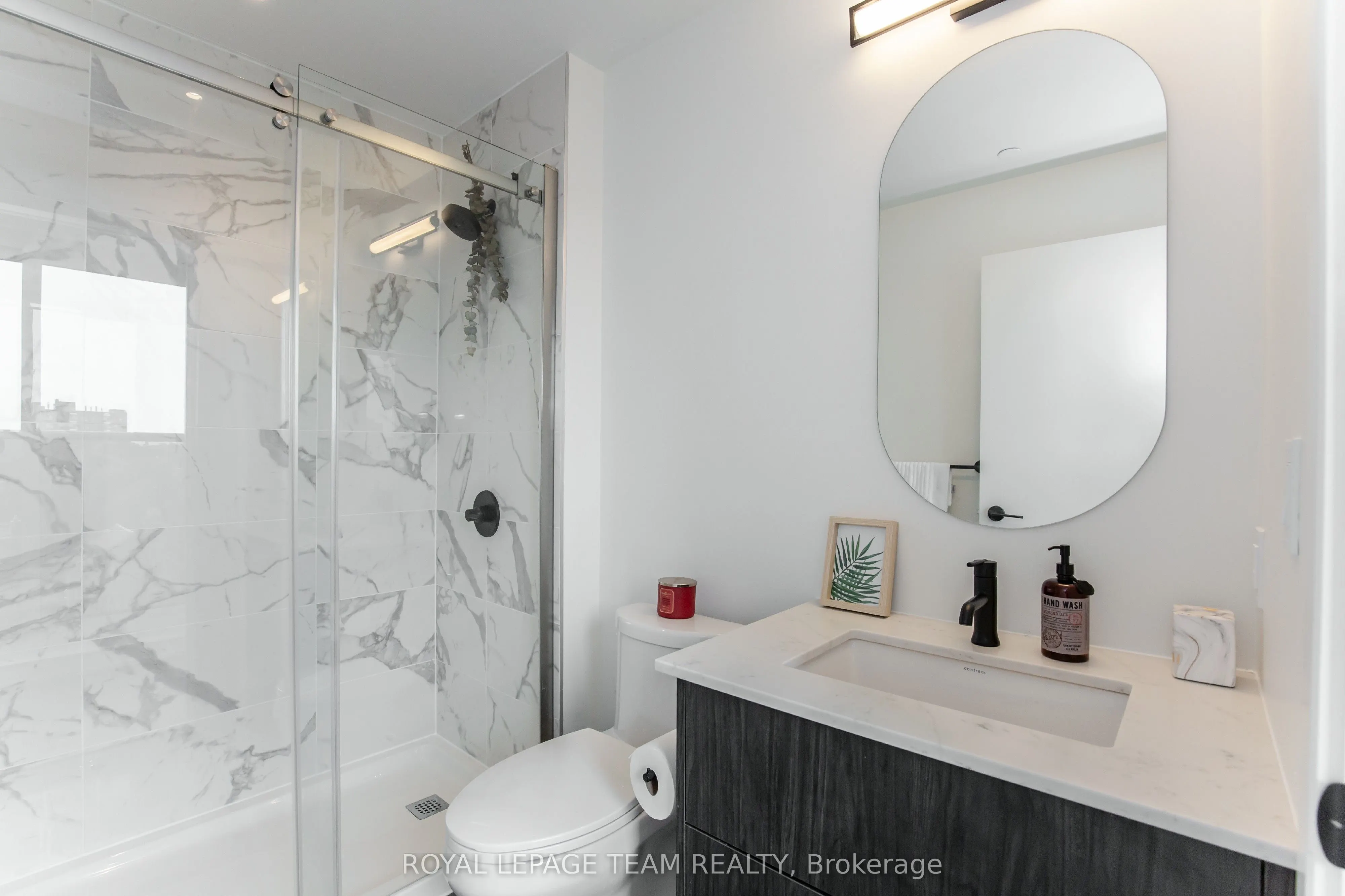 560 Rideau Street, #501