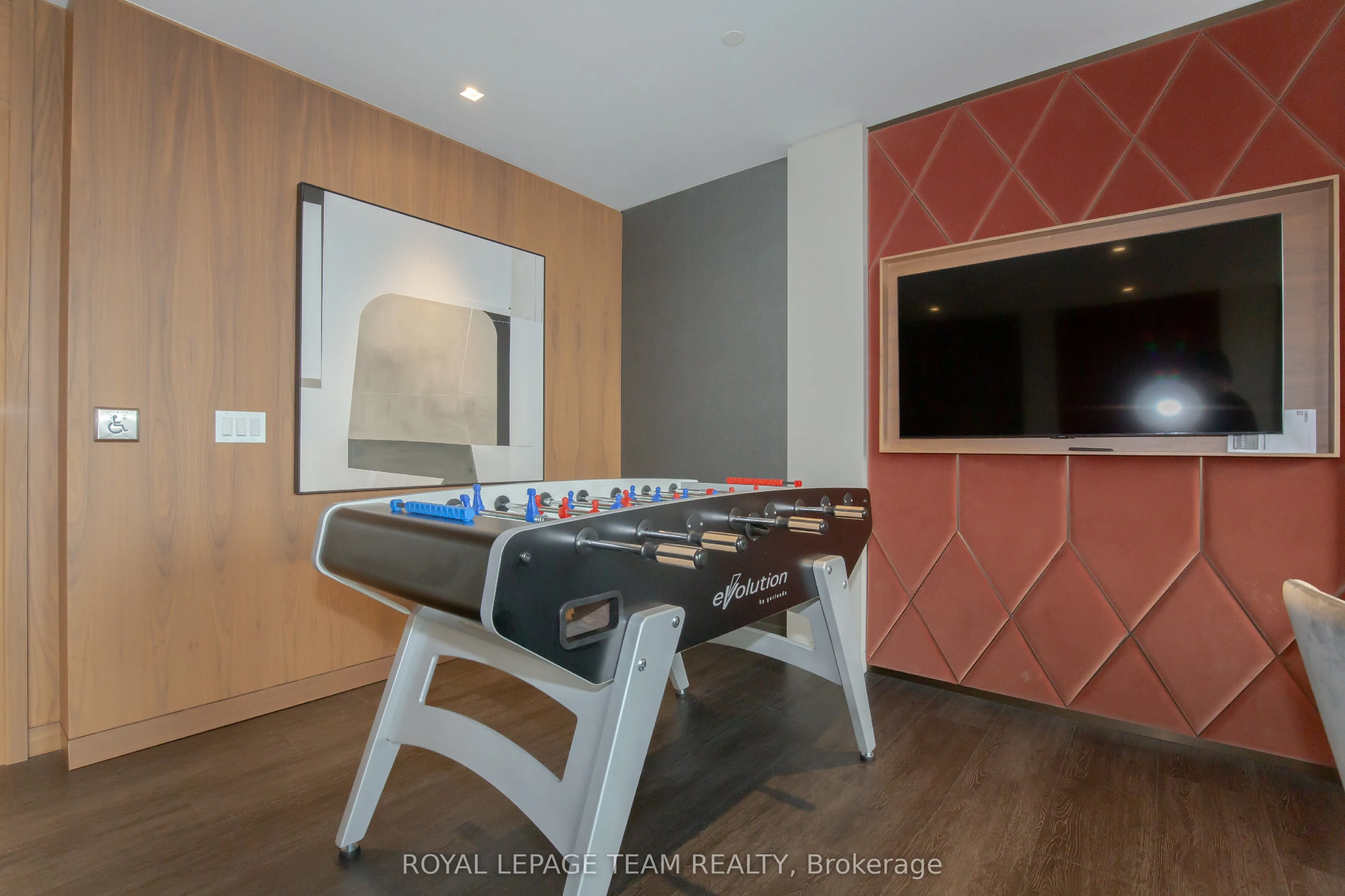 560 Rideau Street, #501