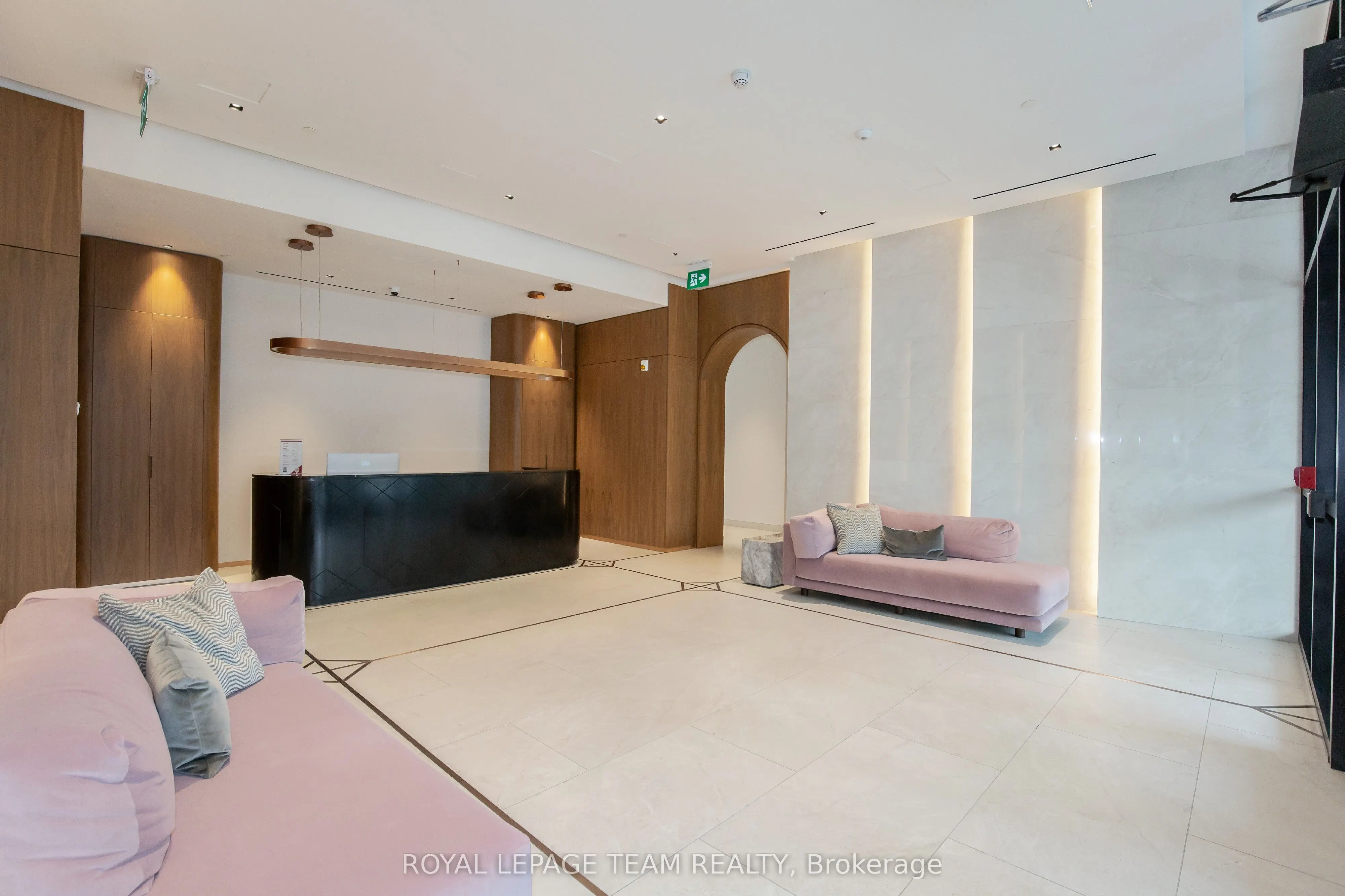 560 Rideau Street, #501